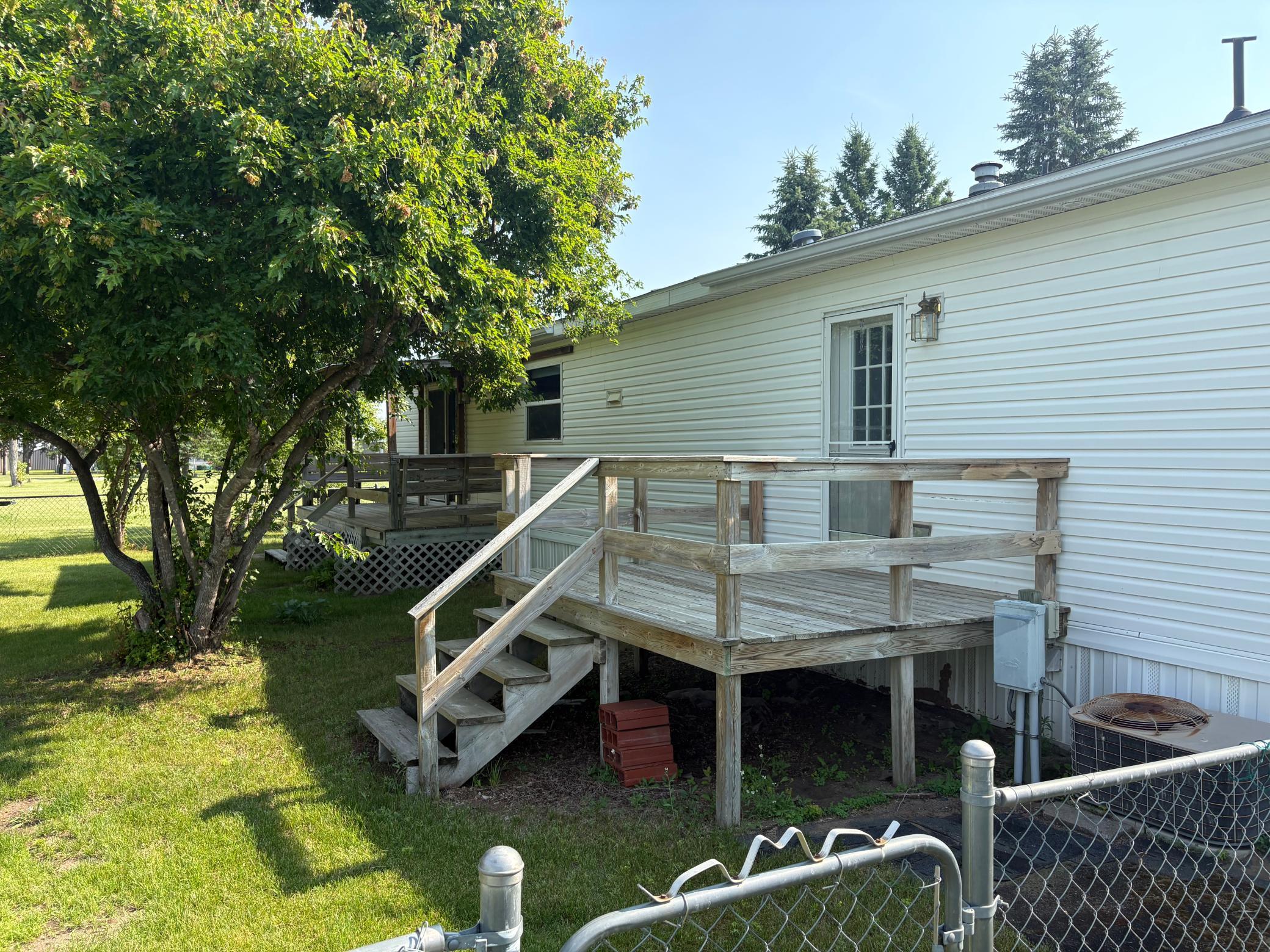 2001 single family home for sale at 42269 State Hwy 78 in Perham, MN — 3 bed, 2 bath (photo 3 of 11)