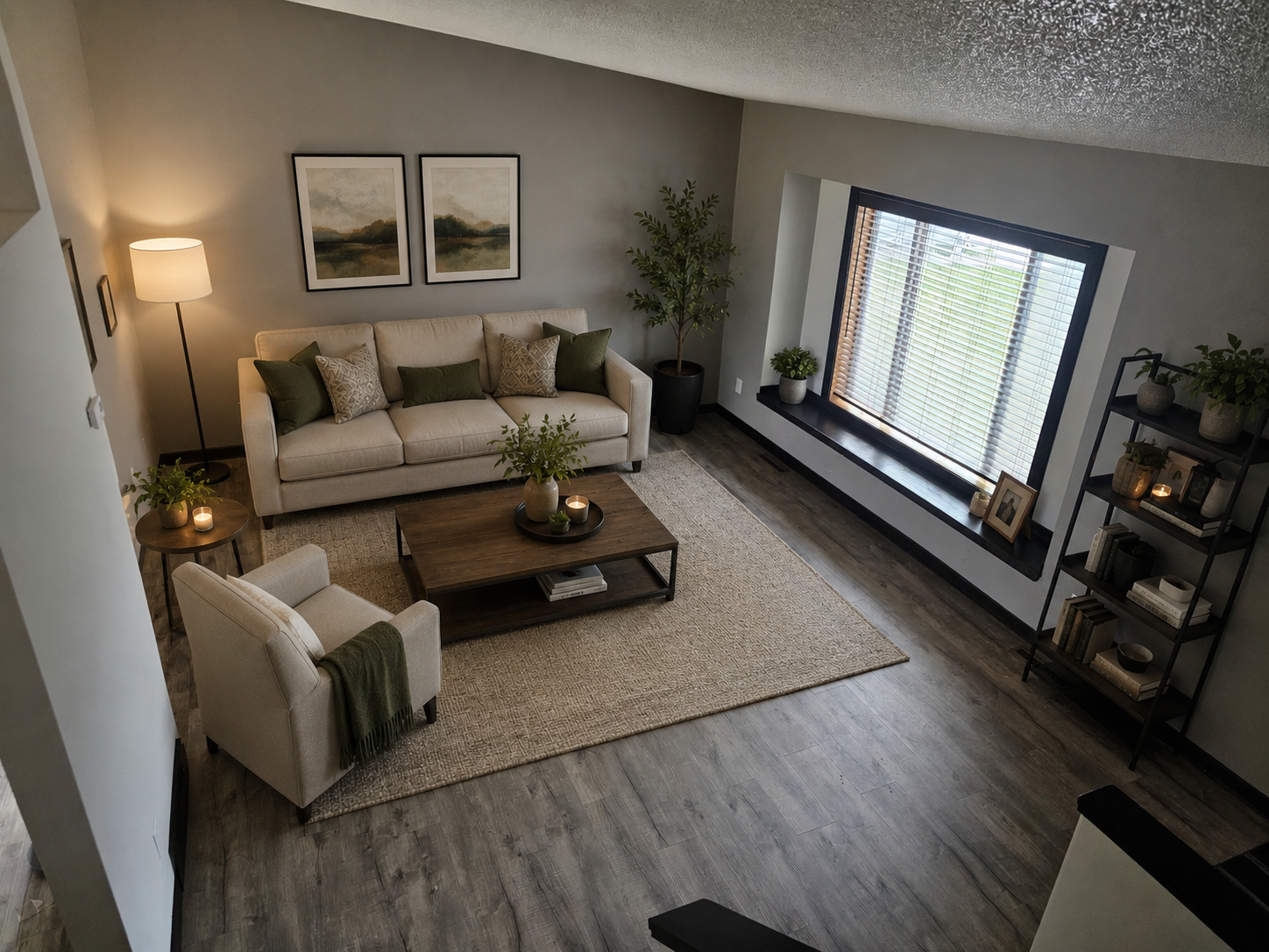 1994 single family home for sale at 3616 Village Green Lane in Moorhead, MN — 4 bed, 2 bath (photo 3 of 35)