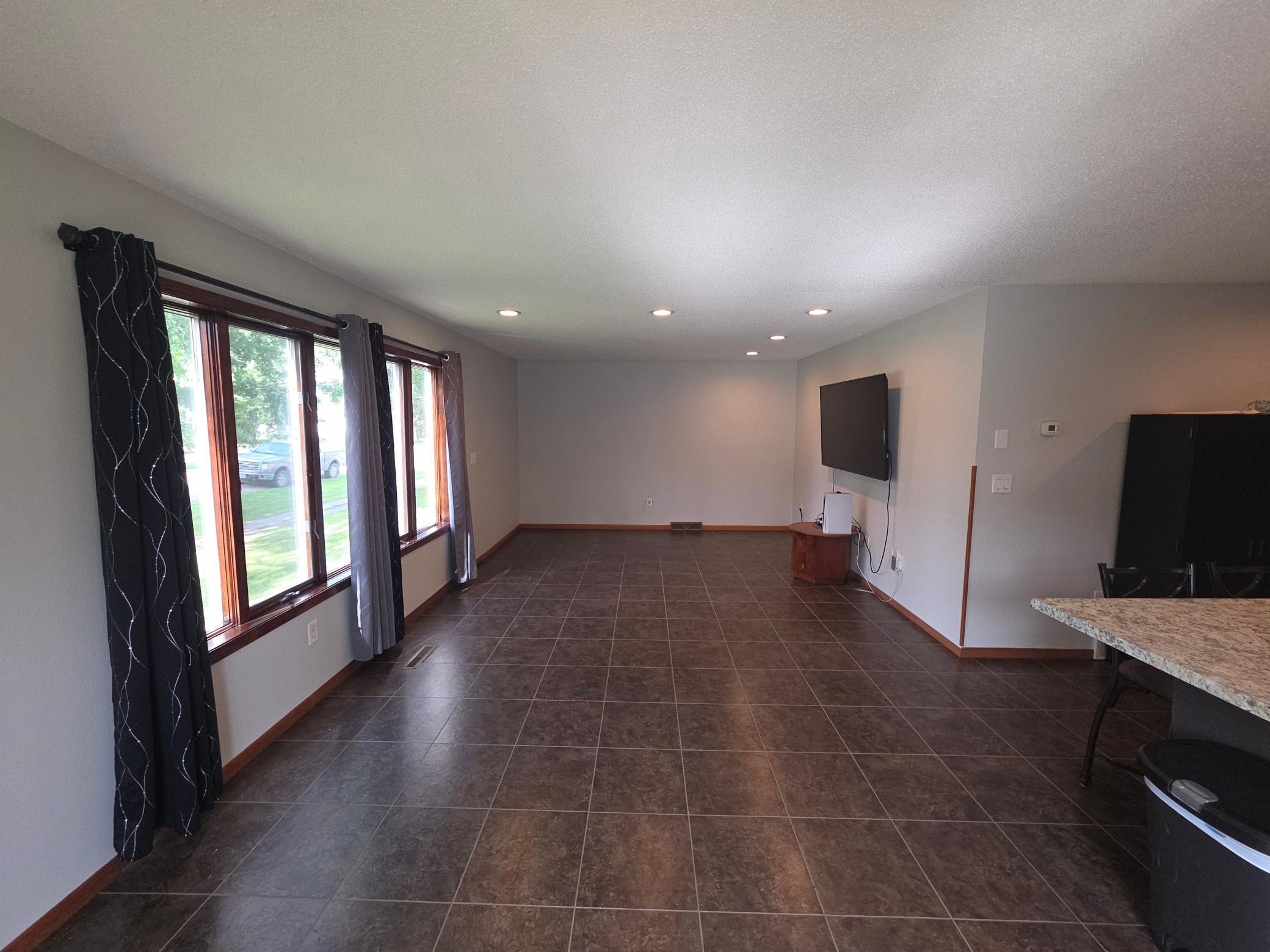 1988 single family home for sale at 221 Gay Street in Rutland, ND — 2 bed, 2 bath (photo 6 of 35)