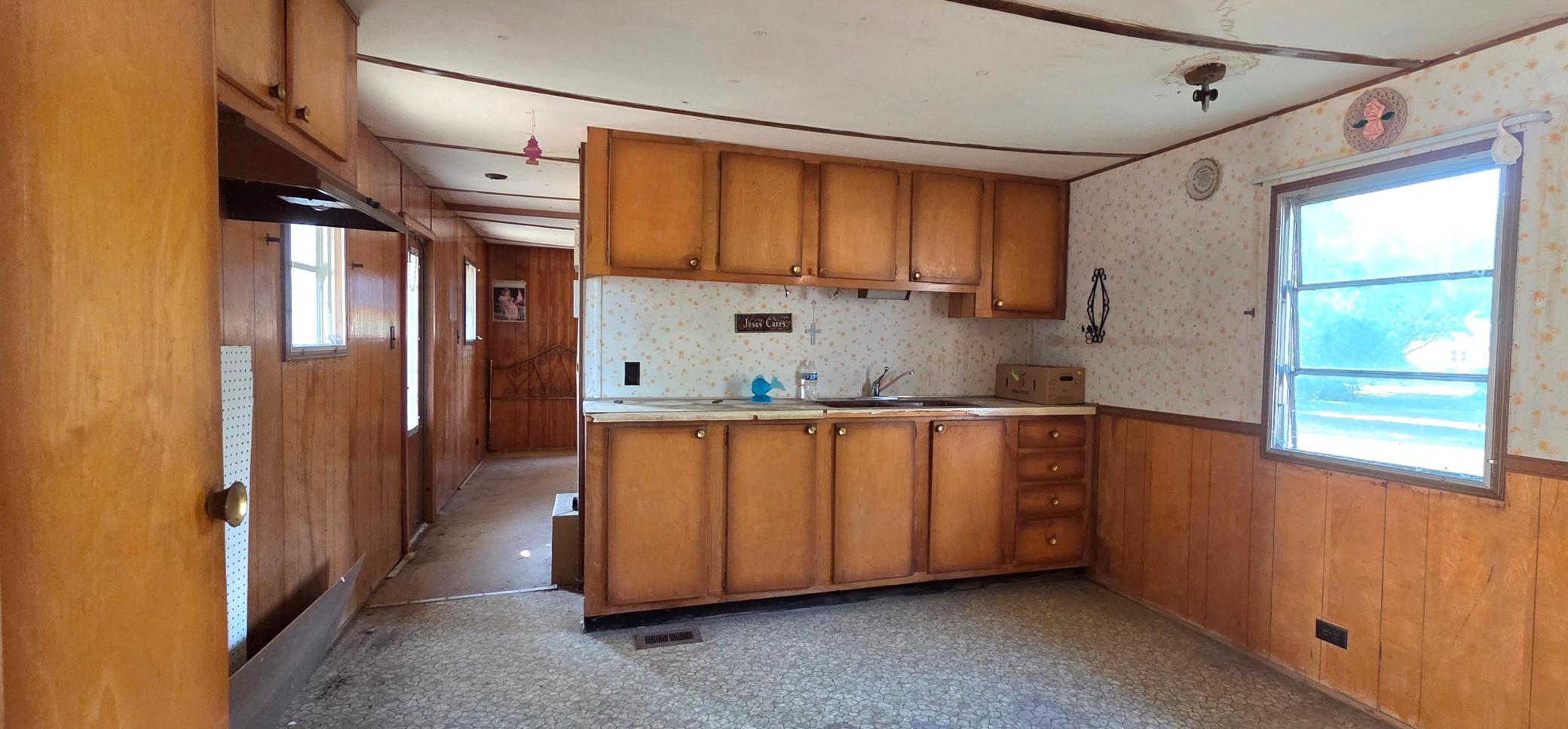 1930 single family home for sale at 505 Eidem Avenue SE in Twin Valley, MN — 2 bed, 1 bath (photo 18 of 22)