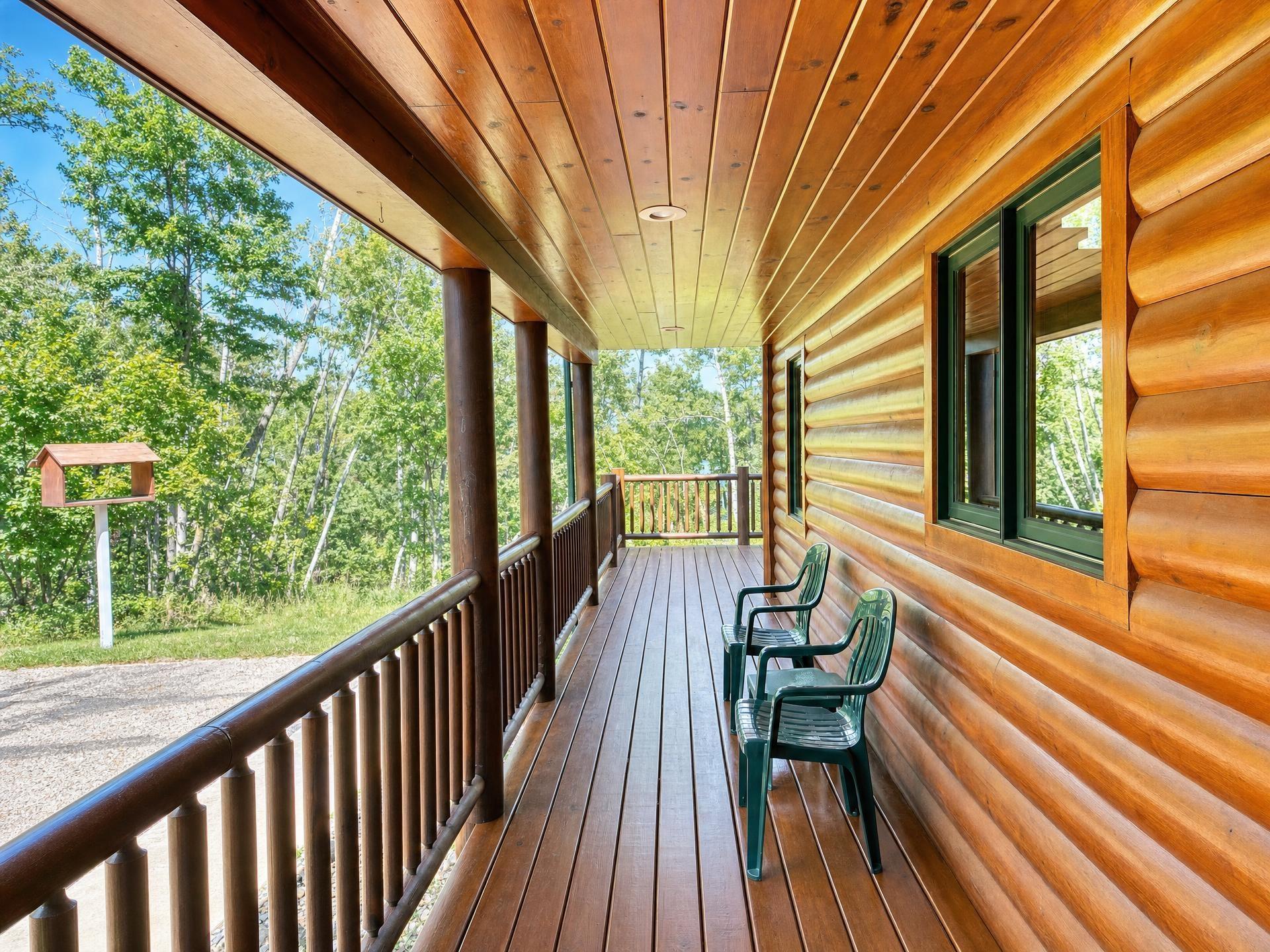 2007 single family home for sale at 12478 Mckenzie Road in Bagley, MN — 4 bed, 3 bath (photo 5 of 56)