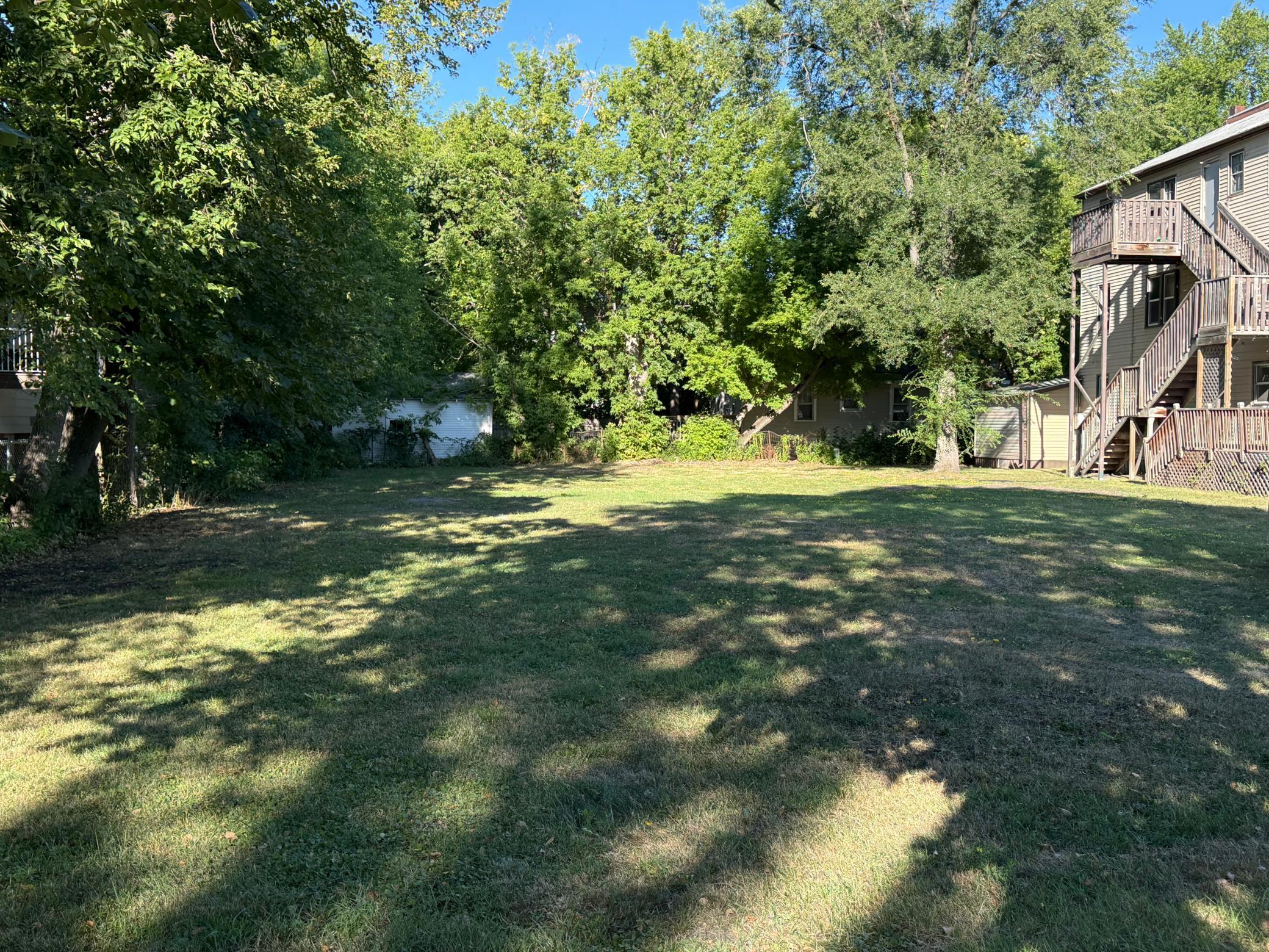 1918 land for sale at 305 University Drive S in Fargo, ND (photo 2 of 8)