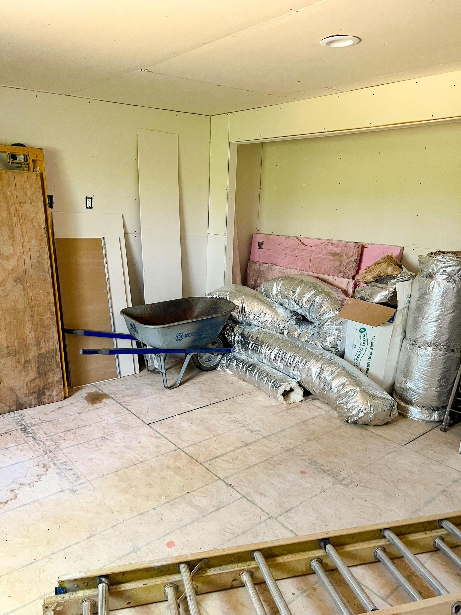 1980 single family home for sale at 423 3rd Avenue in Mapleton, ND — 4 bed, 3 bath (photo 12 of 30)