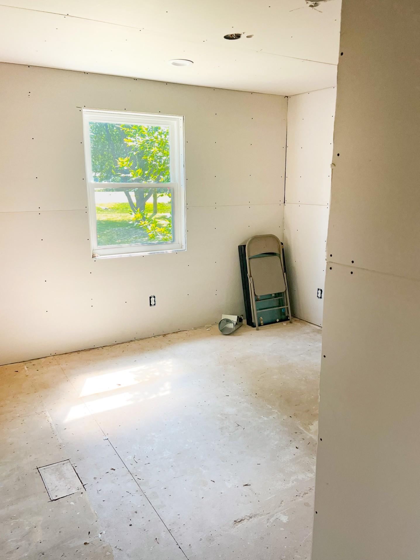 1980 single family home for sale at 423 3rd Avenue in Mapleton, ND — 4 bed, 3 bath (photo 20 of 30)