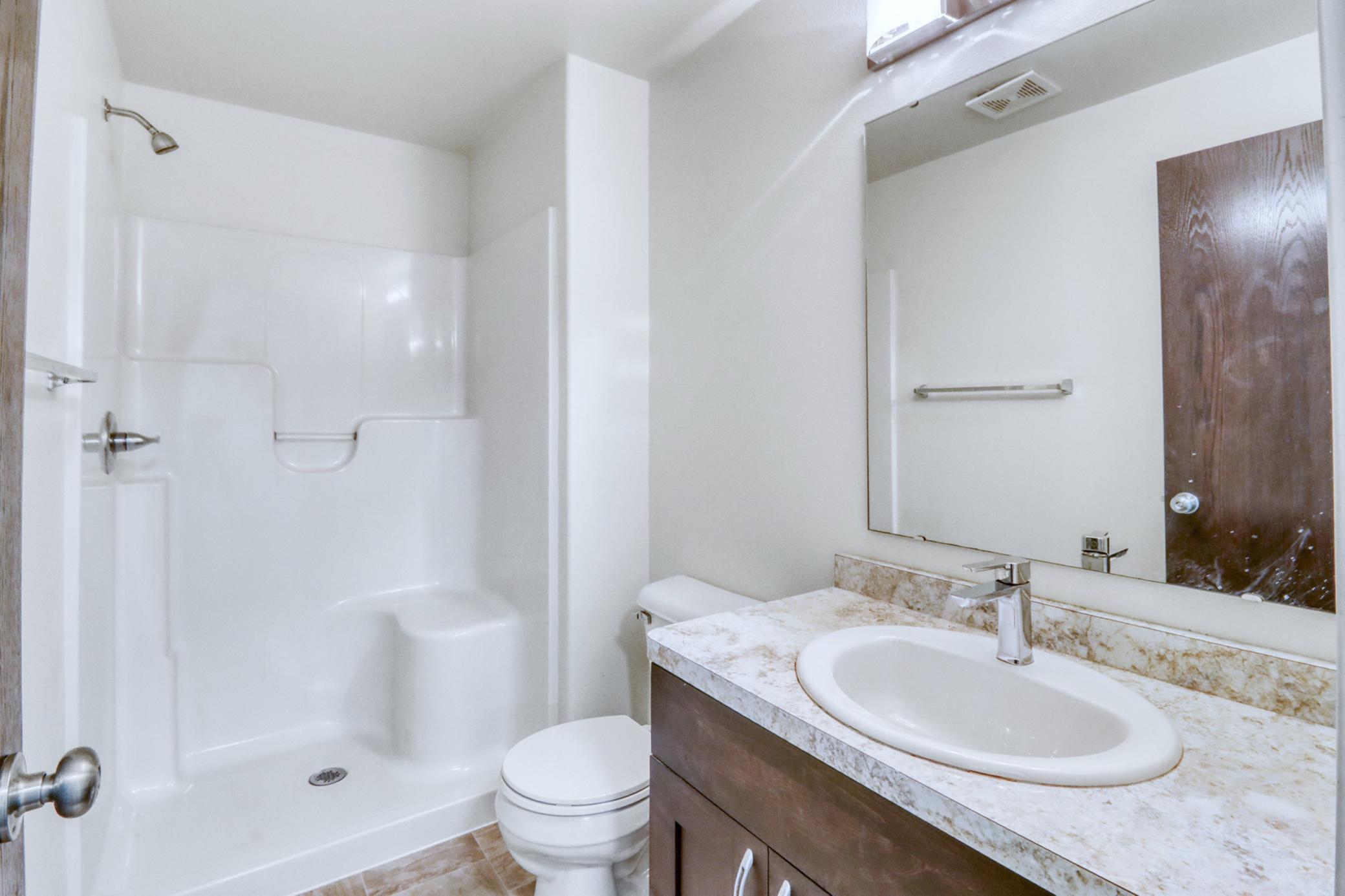 2017 single family home for sale at 6242 63rd Avenue S in Fargo, ND — 4 bed, 3 bath (photo 36 of 44)