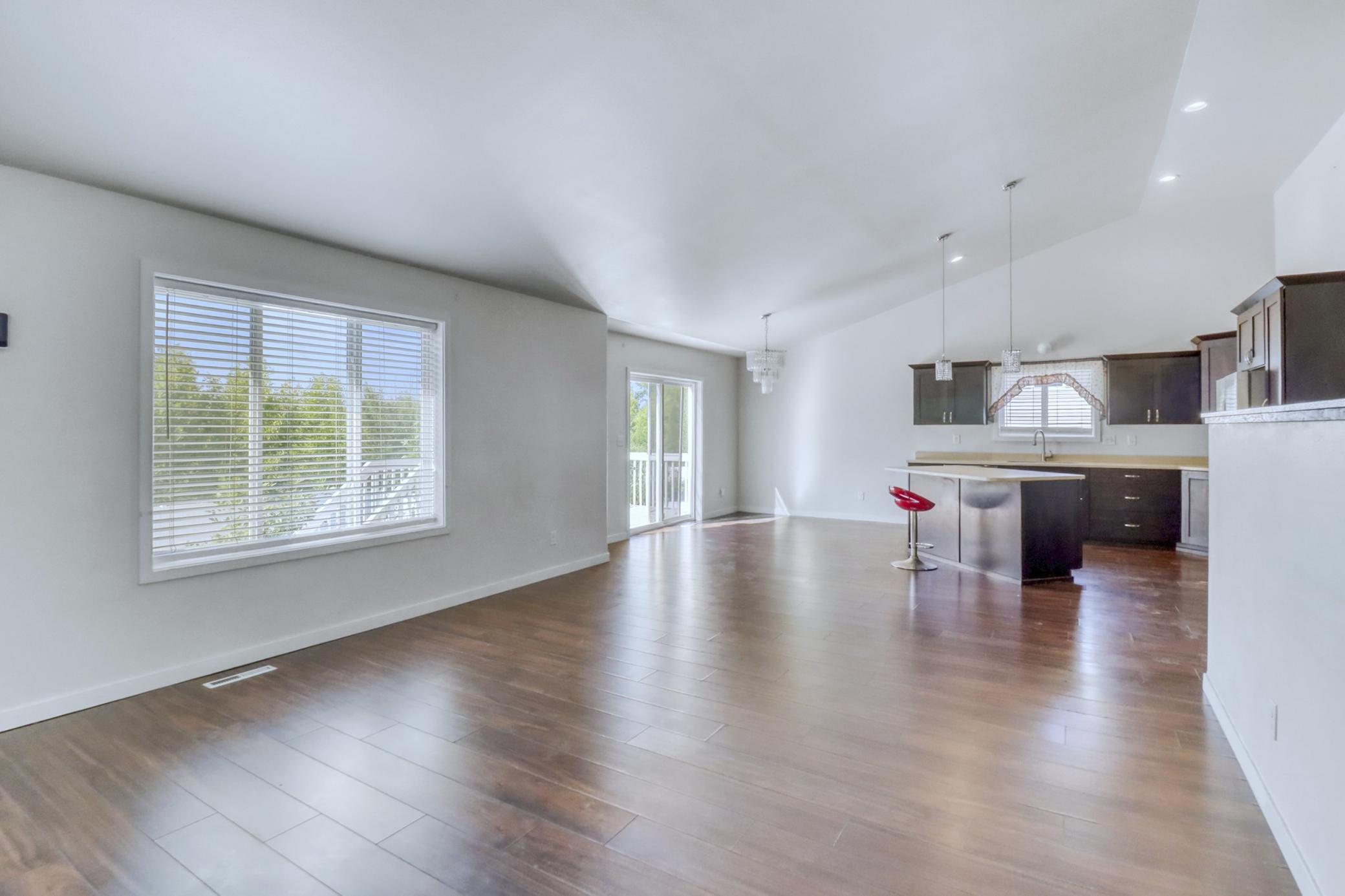 2017 single family home for sale at 6242 63rd Avenue S in Fargo, ND — 4 bed, 3 bath (photo 8 of 44)