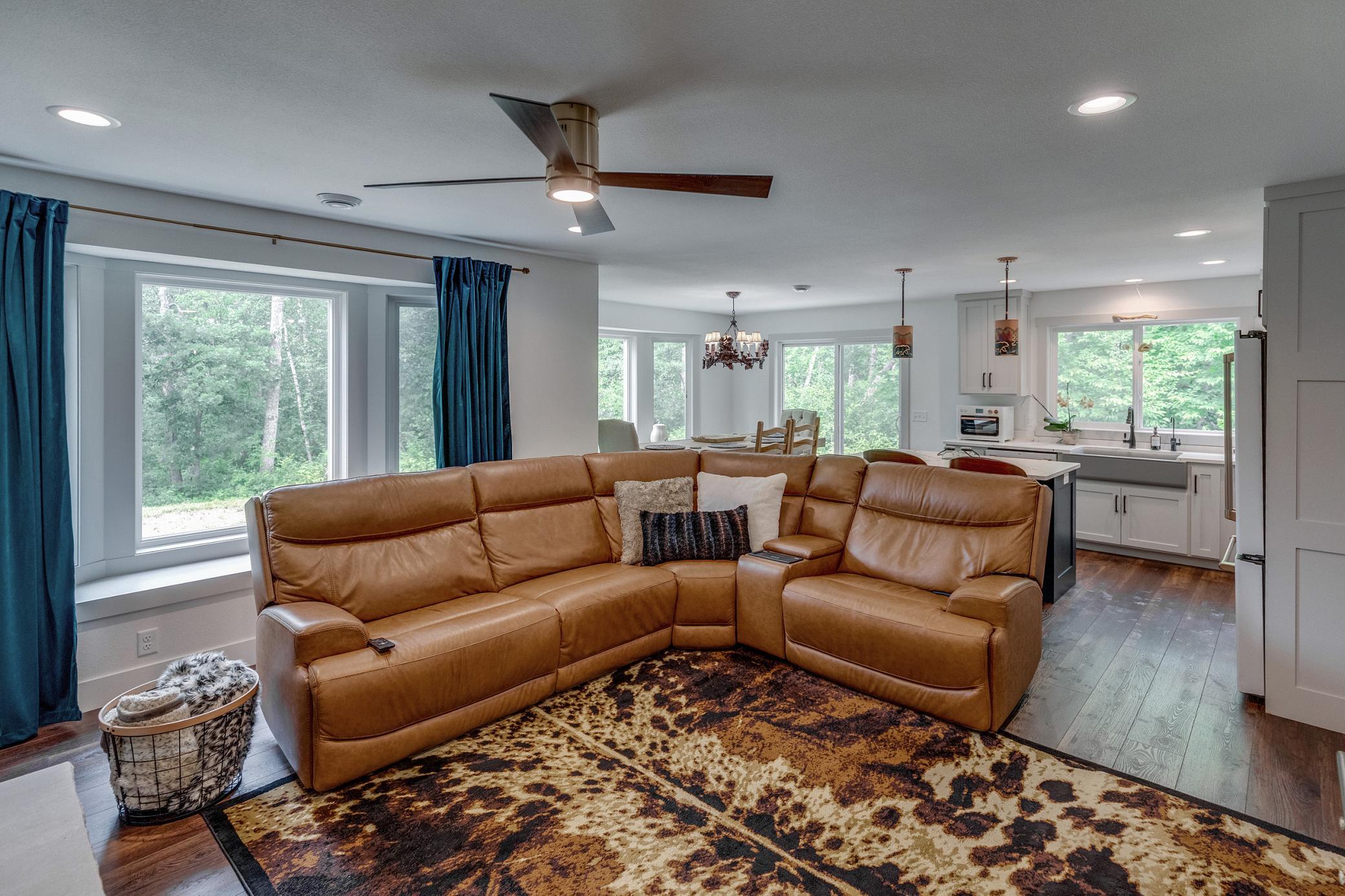 2023 single family home for sale at 12444 Fawn Lake Road in Crosslake, MN — 3 bed, 2 bath (photo 12 of 32)