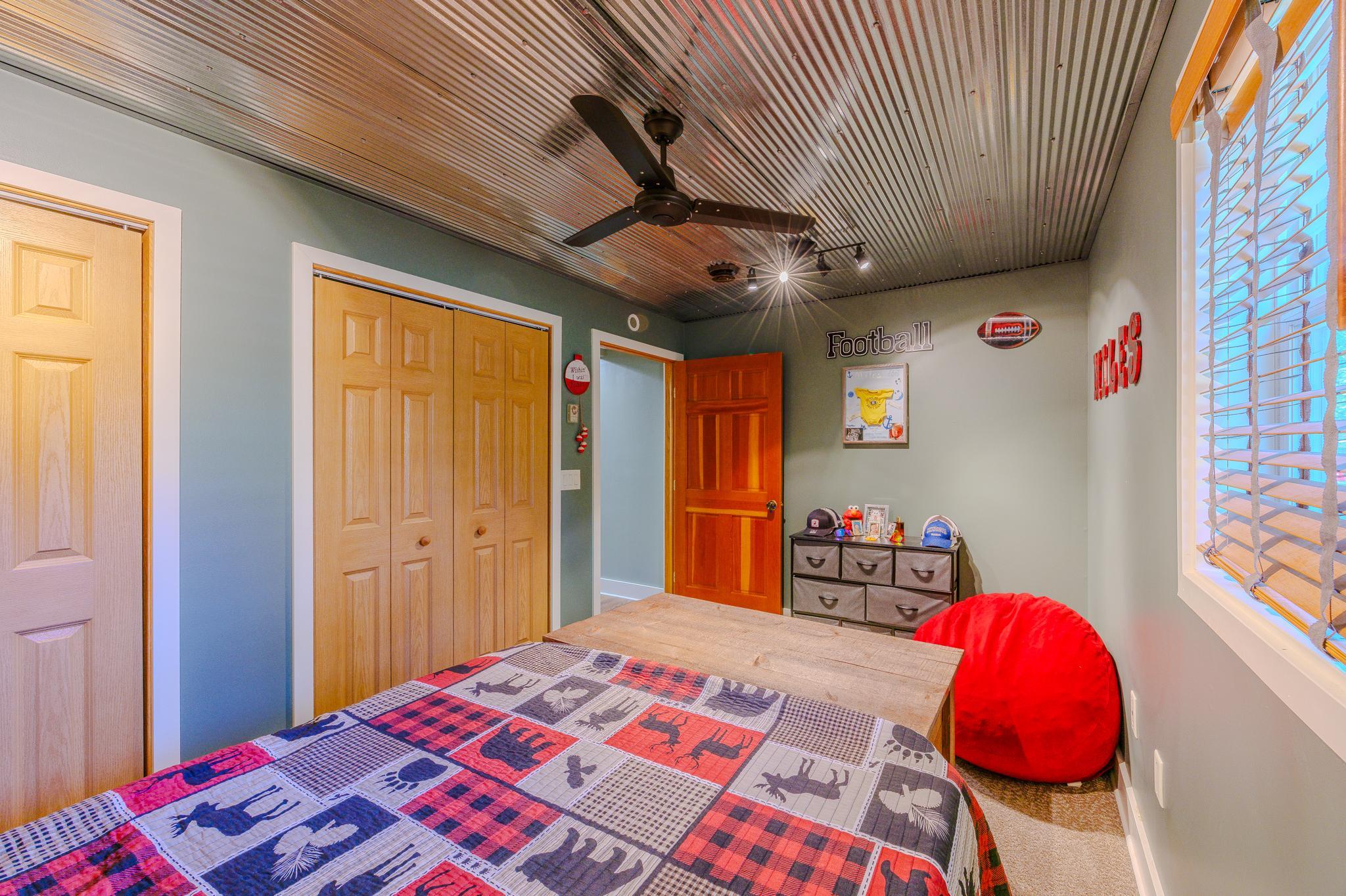 1996 single family home for sale at 6351 Island View Drive NE in Bemidji, MN — 4 bed, 3 bath (photo 34 of 90)