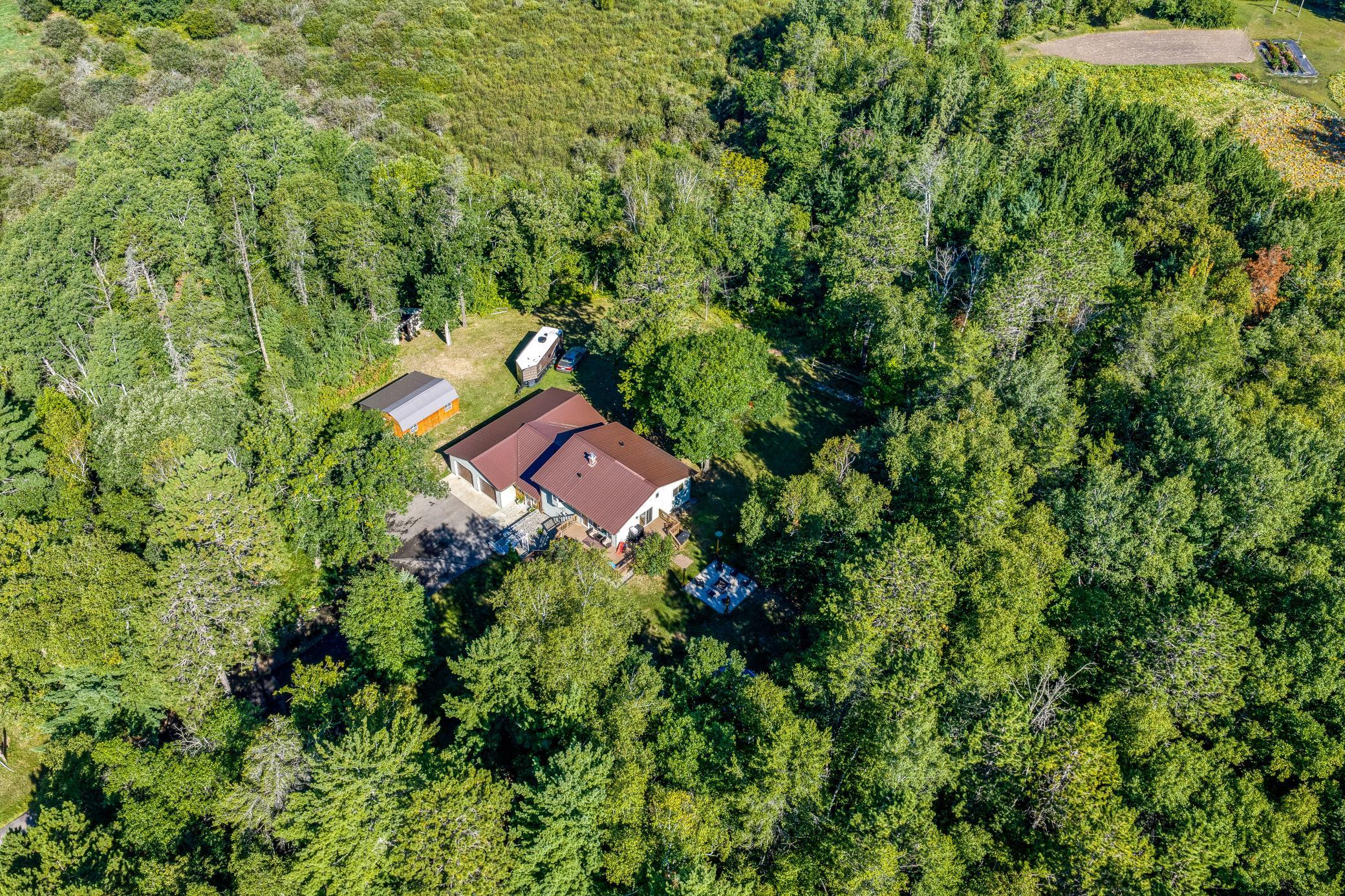 1996 single family home for sale at 6351 Island View Drive NE in Bemidji, MN — 4 bed, 3 bath (photo 44 of 90)