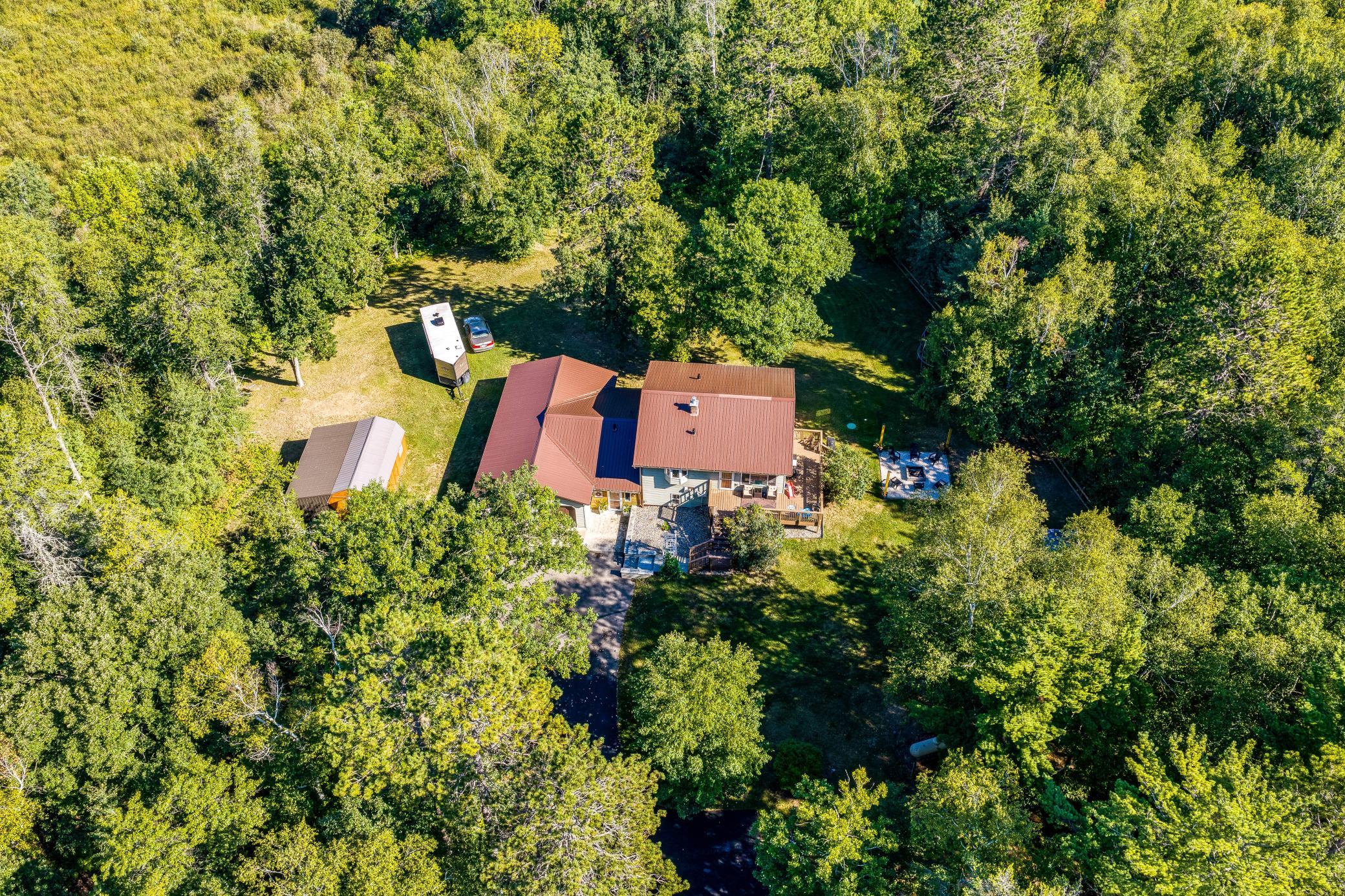1996 single family home for sale at 6351 Island View Drive NE in Bemidji, MN — 4 bed, 3 bath (photo 59 of 90)