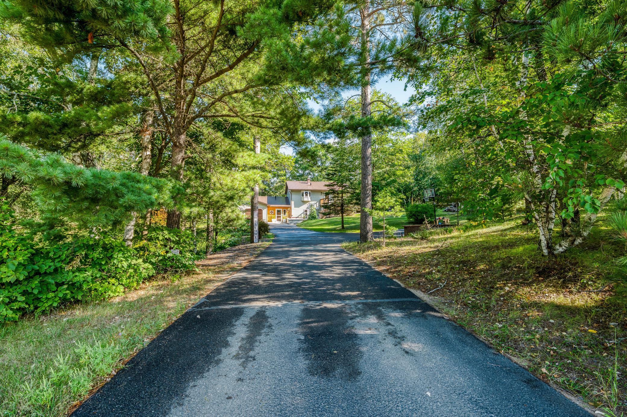 1996 single family home for sale at 6351 Island View Drive NE in Bemidji, MN — 4 bed, 3 bath (photo 63 of 90)
