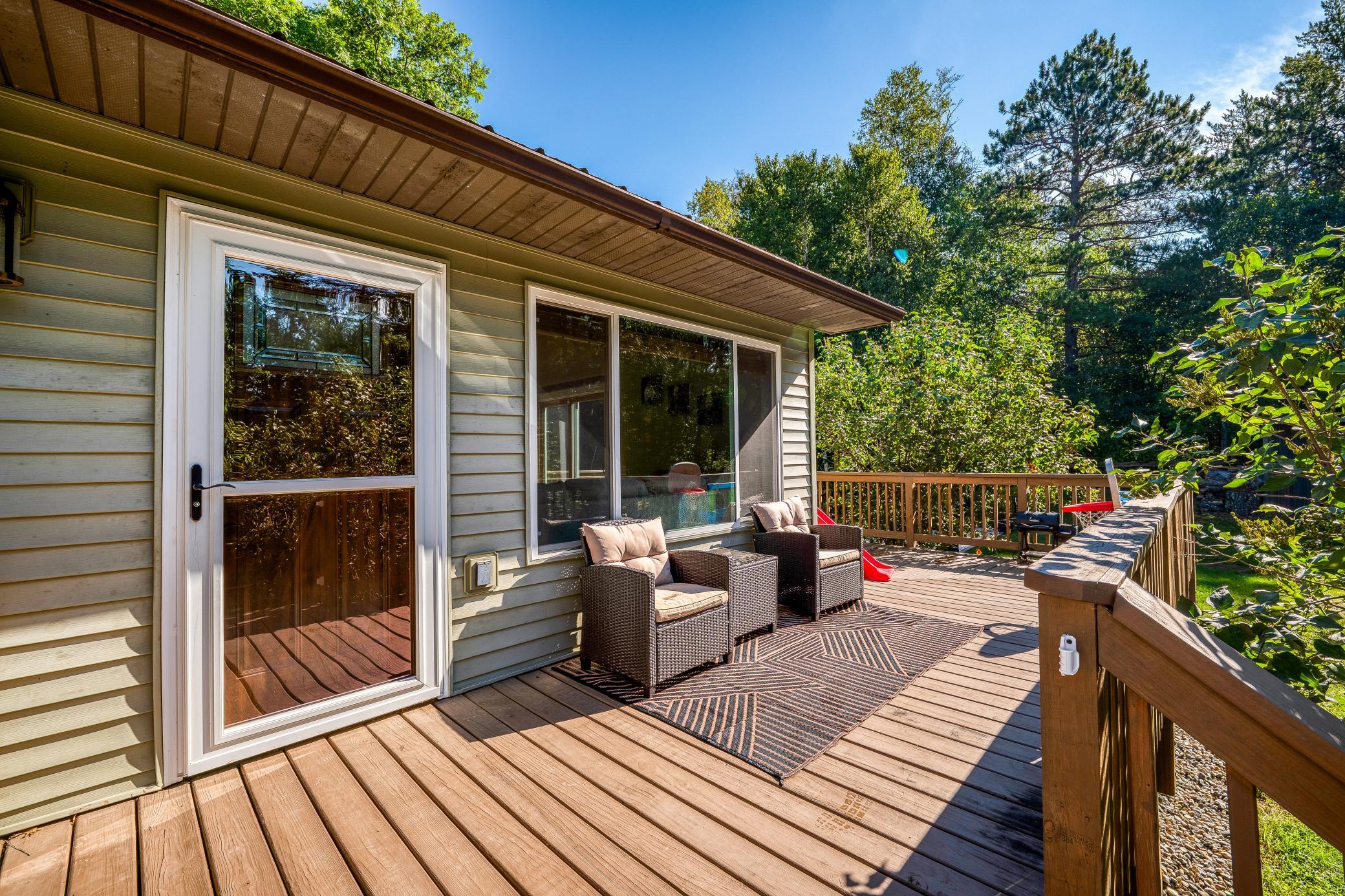 1996 single family home for sale at 6351 Island View Drive NE in Bemidji, MN — 4 bed, 3 bath (photo 74 of 90)