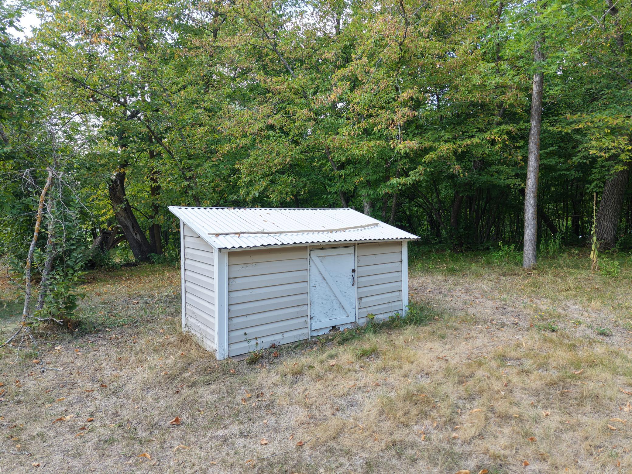 2010 land for sale at 18203 Anderson Road SE in Erskine, MN (photo 4 of 19)