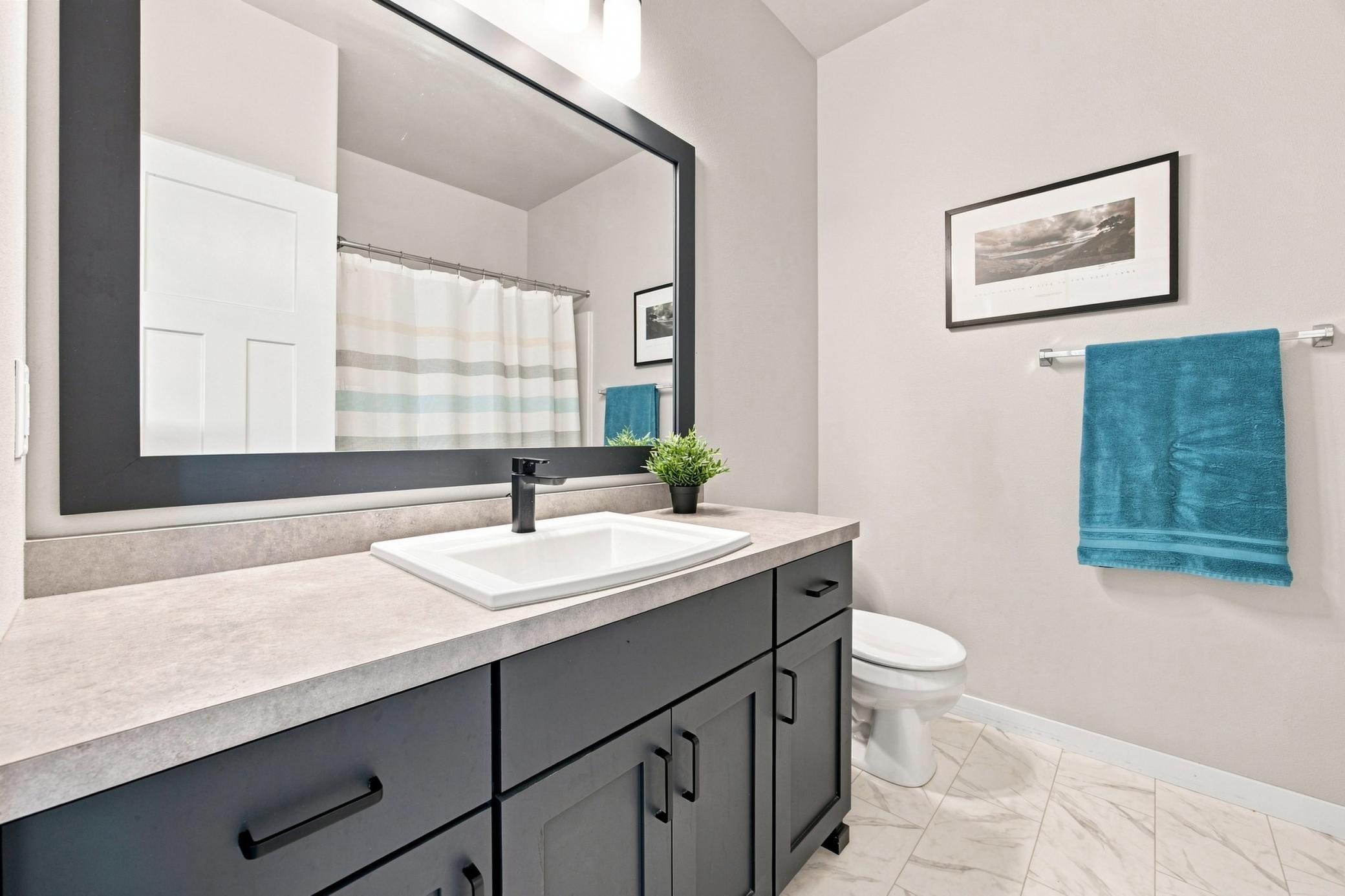 2020 single family home for sale at 1504 75th Avenue S in Fargo, ND — 3 bed, 2 bath (photo 25 of 36)