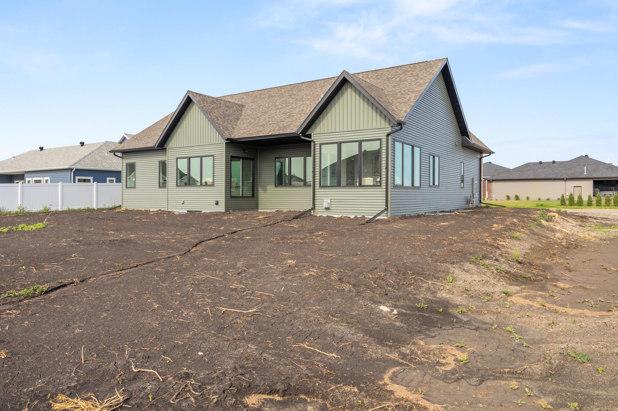2026 single family home for sale at 4749 11th Street W in West Fargo, ND — 5 bed, 3 bath (photo 50 of 51)