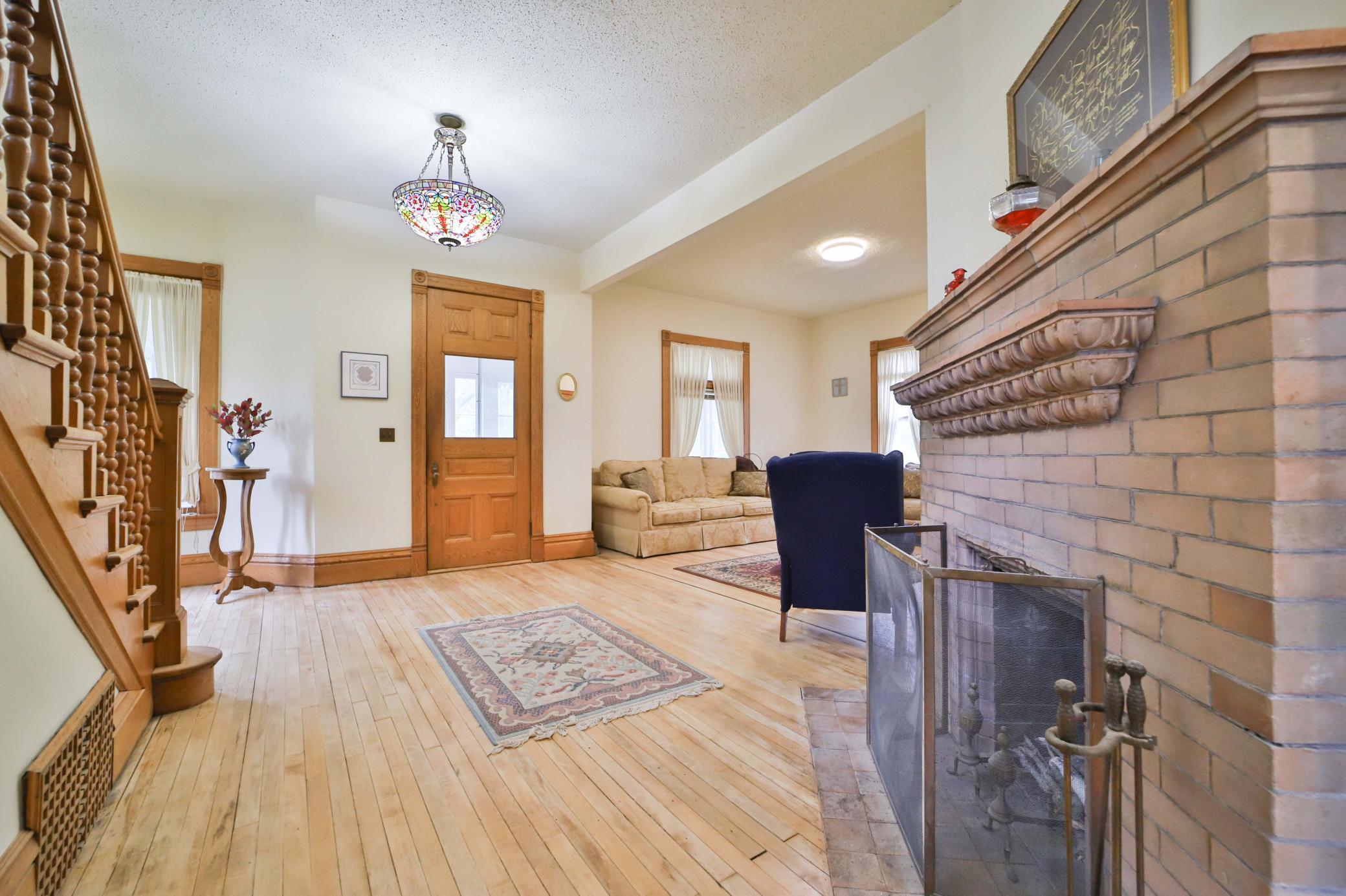 1896 single family home for sale at 123 Minnesota Avenue S in Aitkin, MN — 4 bed, 2 bath (photo 12 of 44)