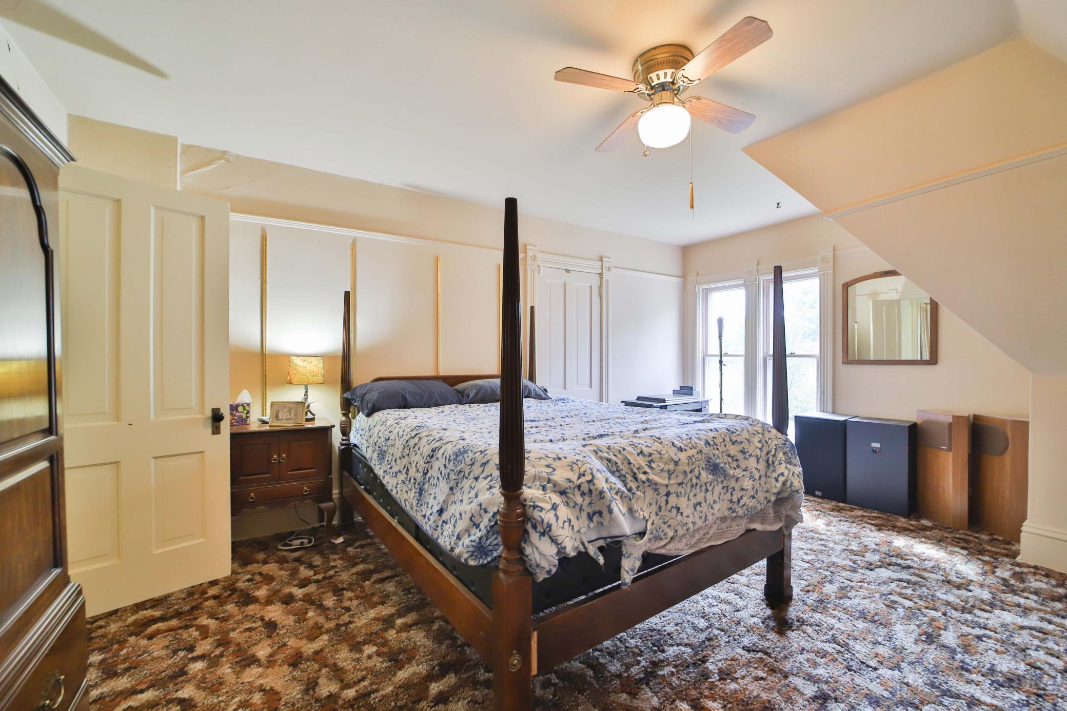 1896 single family home for sale at 123 Minnesota Avenue S in Aitkin, MN — 4 bed, 2 bath (photo 23 of 44)
