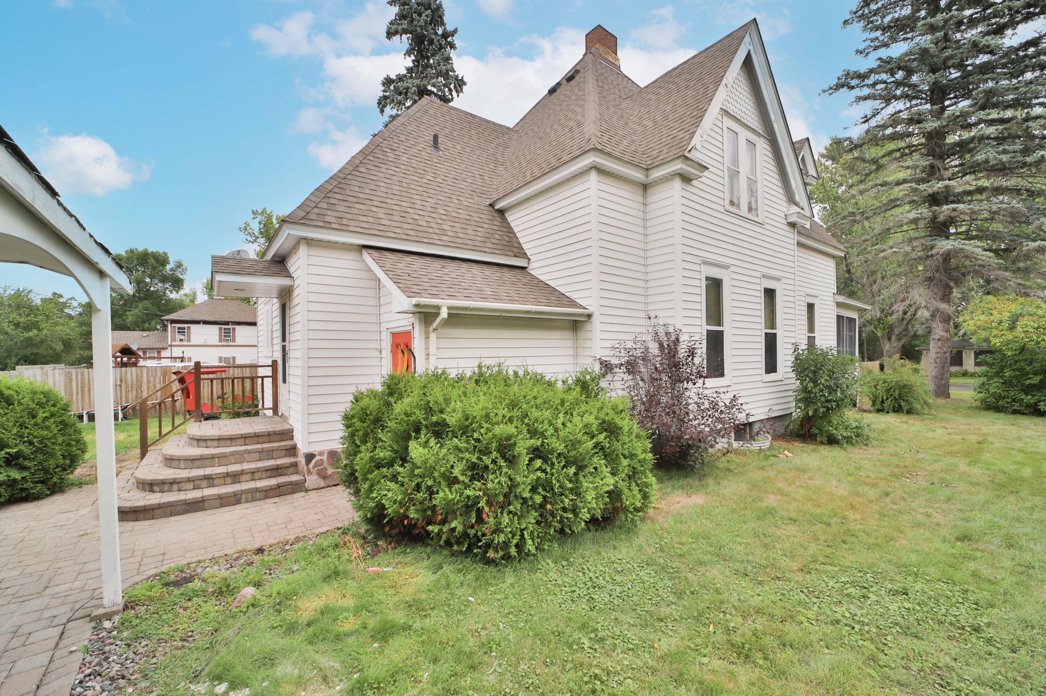 1896 single family home for sale at 123 Minnesota Avenue S in Aitkin, MN — 4 bed, 2 bath (photo 37 of 44)