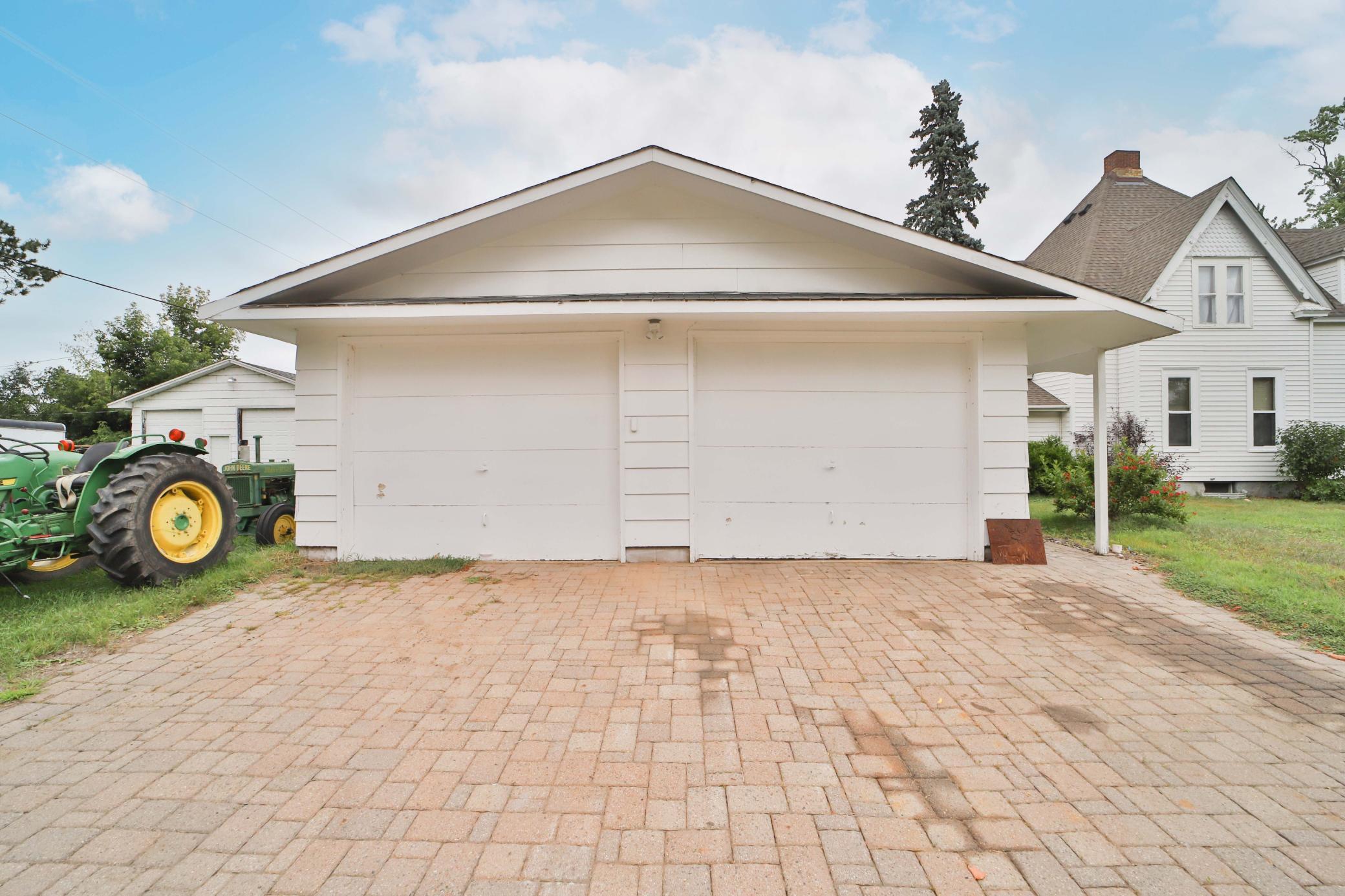 1896 single family home for sale at 123 Minnesota Avenue S in Aitkin, MN — 4 bed, 2 bath (photo 43 of 44)