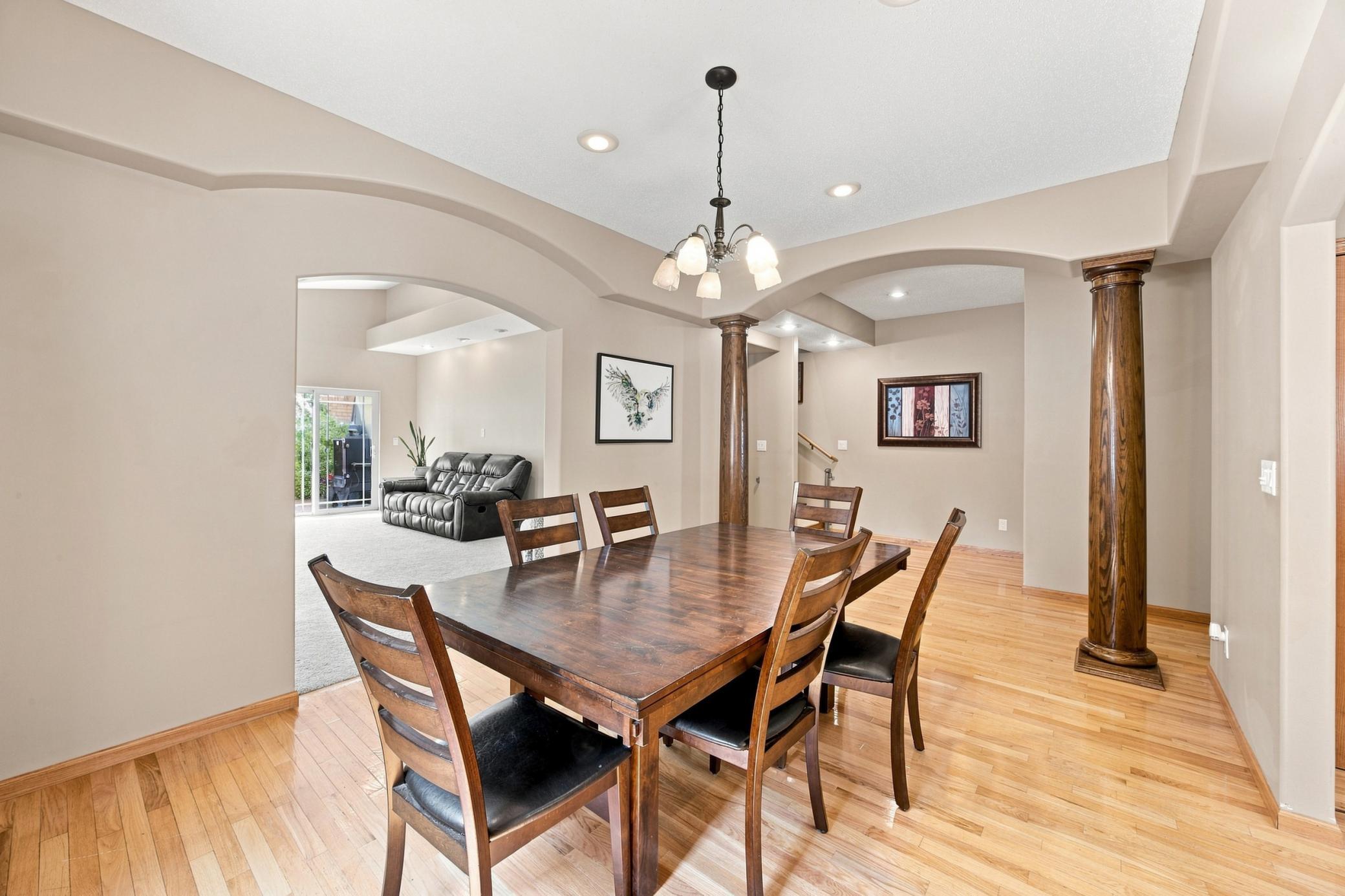 2002 single family home for sale at 754 Wyndemere Drive in West Fargo, ND — 5 bed, 5 bath (photo 14 of 43)