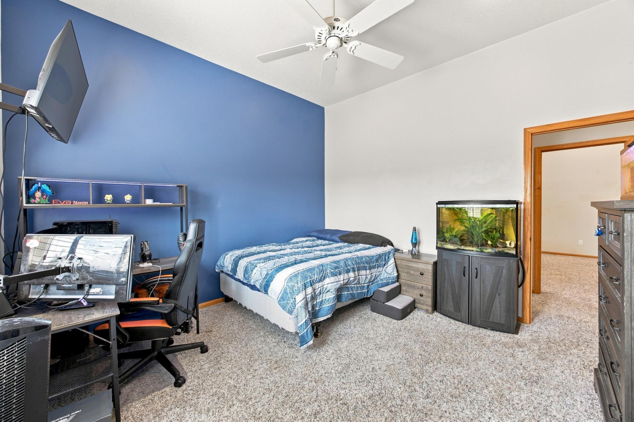 2002 single family home for sale at 754 Wyndemere Drive in West Fargo, ND — 5 bed, 5 bath (photo 26 of 43)