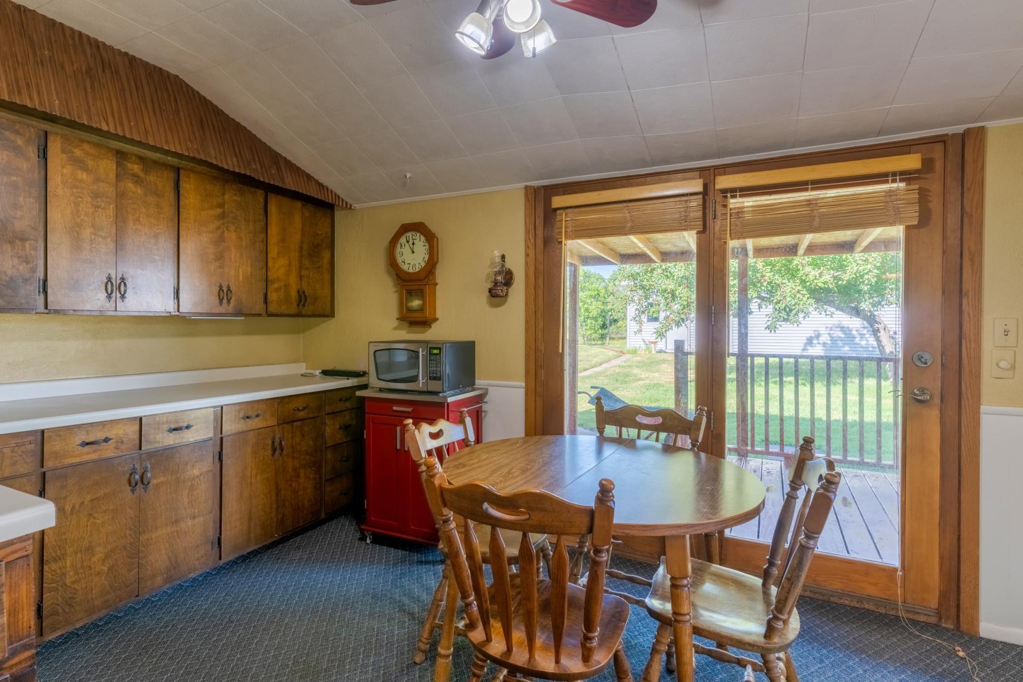 1920 single family home for sale at 203 Mississippi Avenue SW in Bemidji, MN — 3 bed, 1 bath (photo 8 of 22)