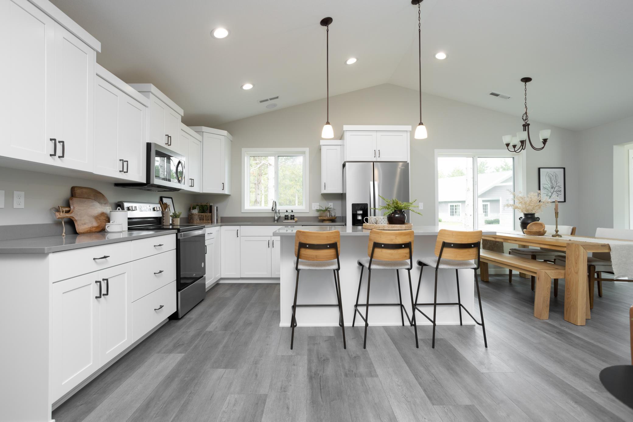 2027 twin home for sale at 1437 Campus Drive in Fergus Falls, MN — 3 bed, 2 bath (photo 4 of 18)