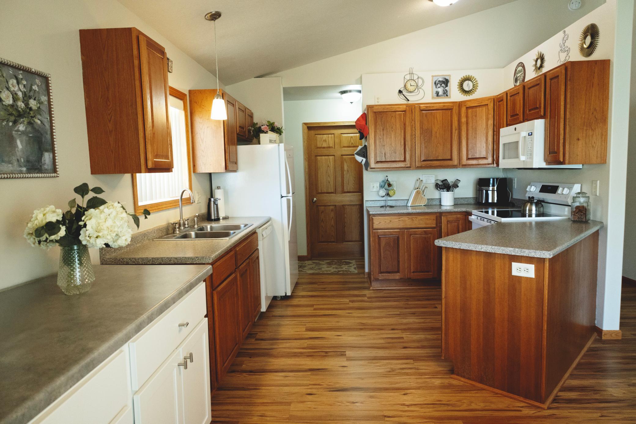 2004 home for sale at 116 West Street Circle, Unit 104 in Miltona, MN — 2 bed, 1 bath (photo 21 of 31)