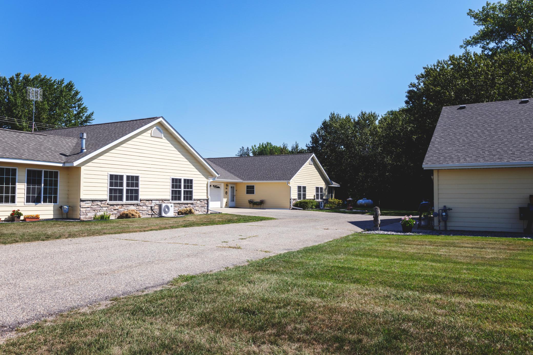 2004 home for sale at 116 West Street Circle, Unit 104 in Miltona, MN — 2 bed, 1 bath (photo 7 of 31)