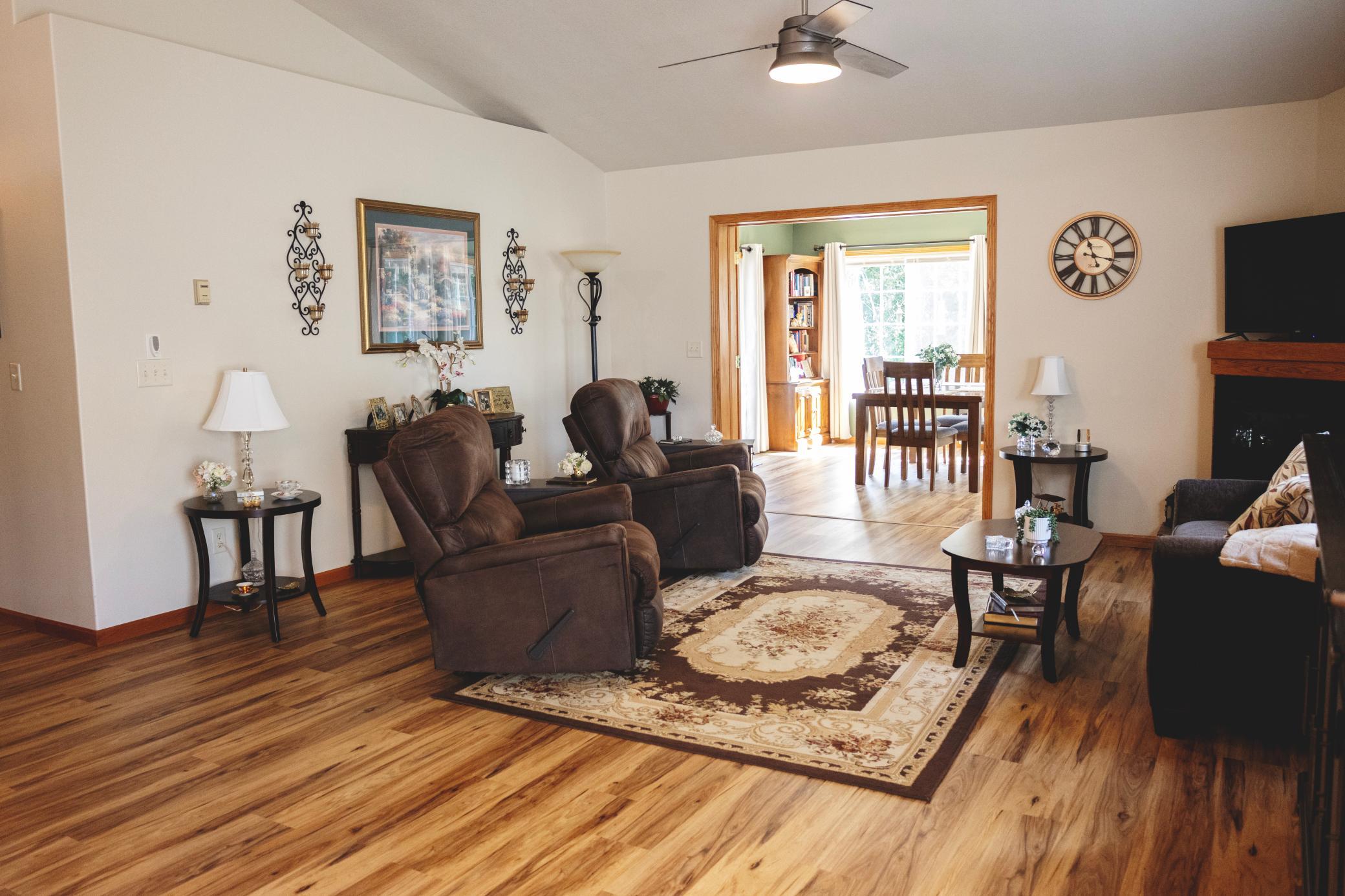 2004 home for sale at 116 West Street Circle, Unit 104 in Miltona, MN — 2 bed, 1 bath (photo 10 of 31)