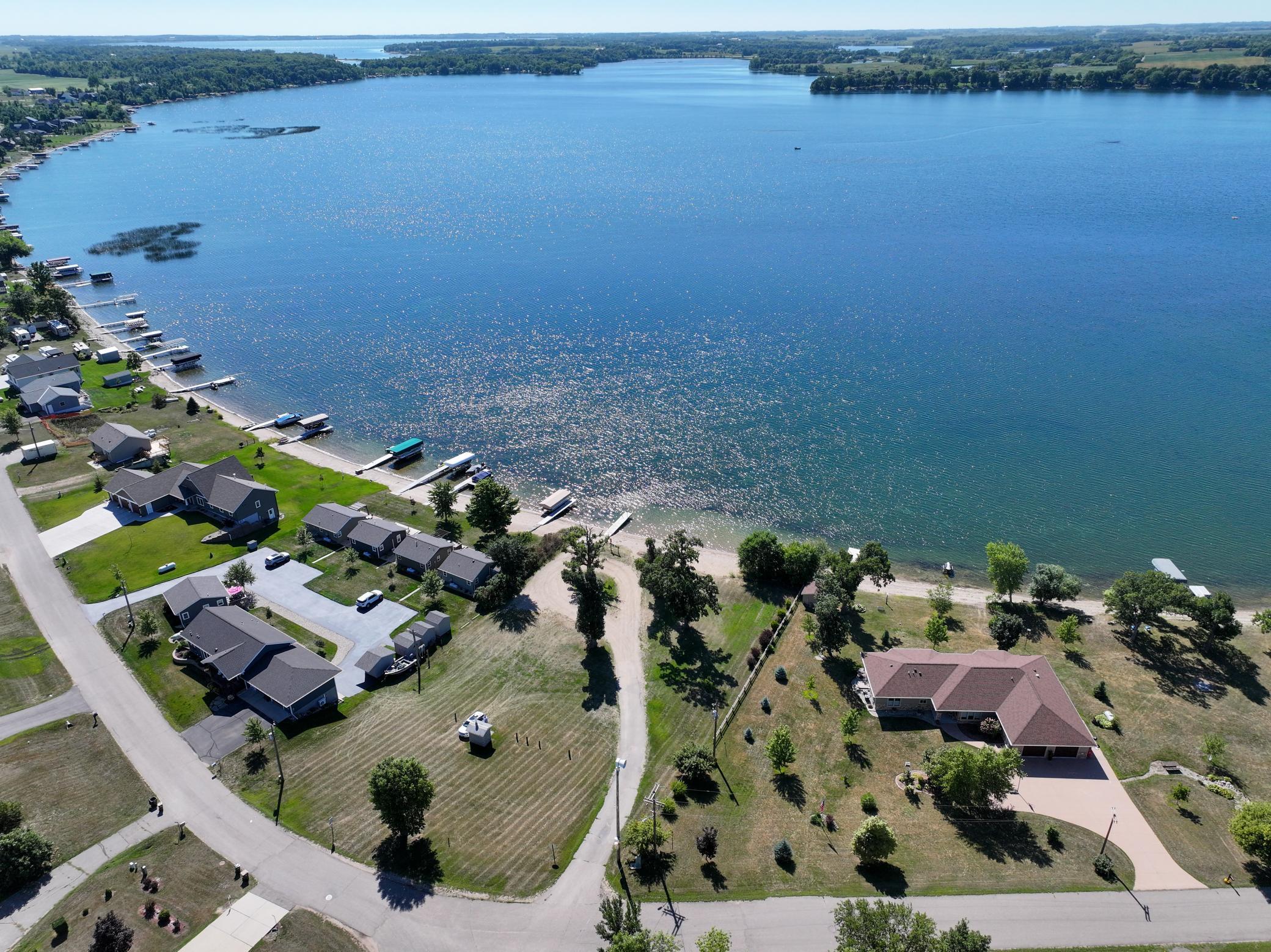 2003 single family home for sale at 1695 Sunset Access Road SE in Alexandria, MN — 3 bed, 2 bath (photo 37 of 50)