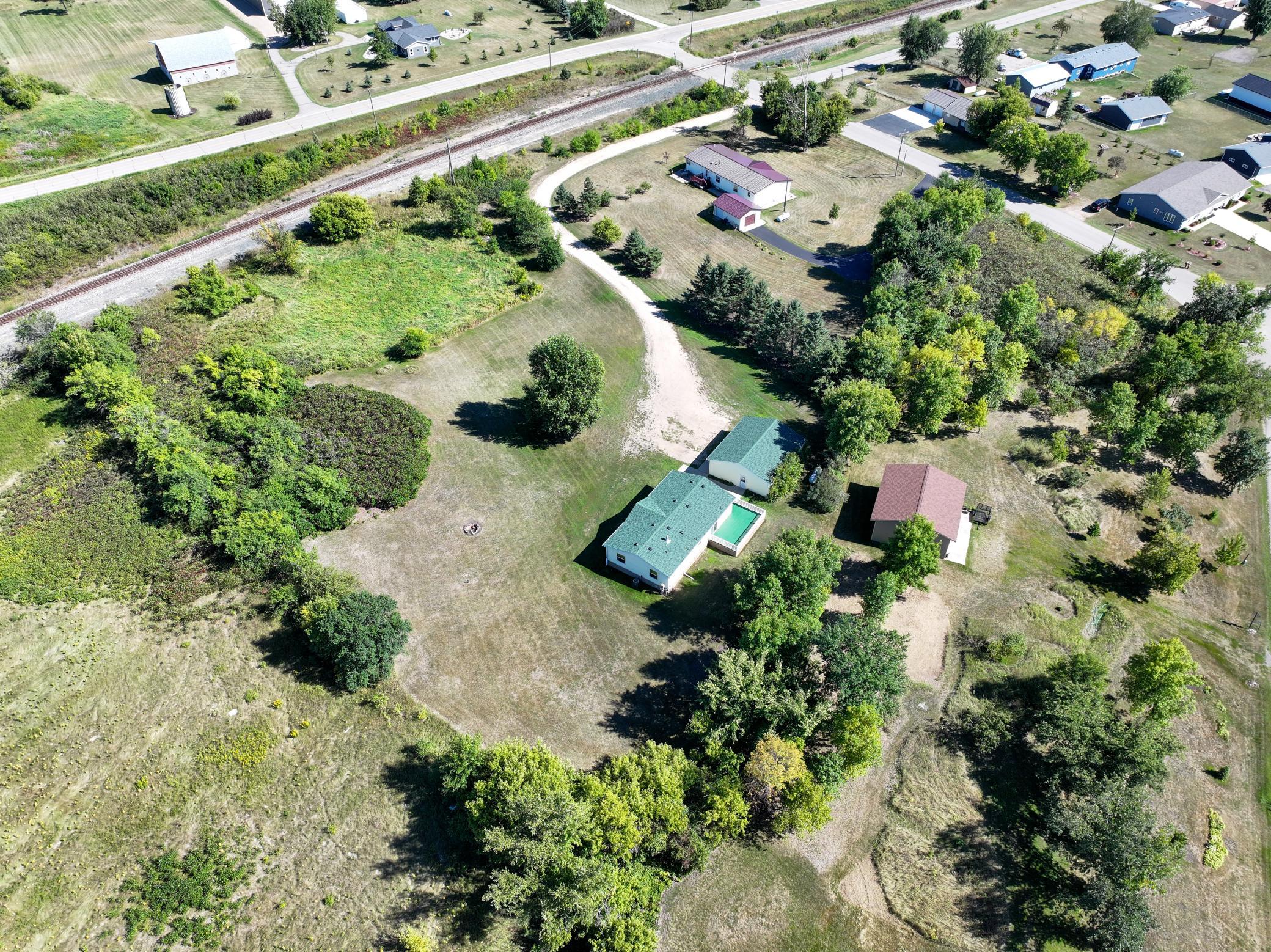 2003 single family home for sale at 1695 Sunset Access Road SE in Alexandria, MN — 3 bed, 2 bath (photo 40 of 50)