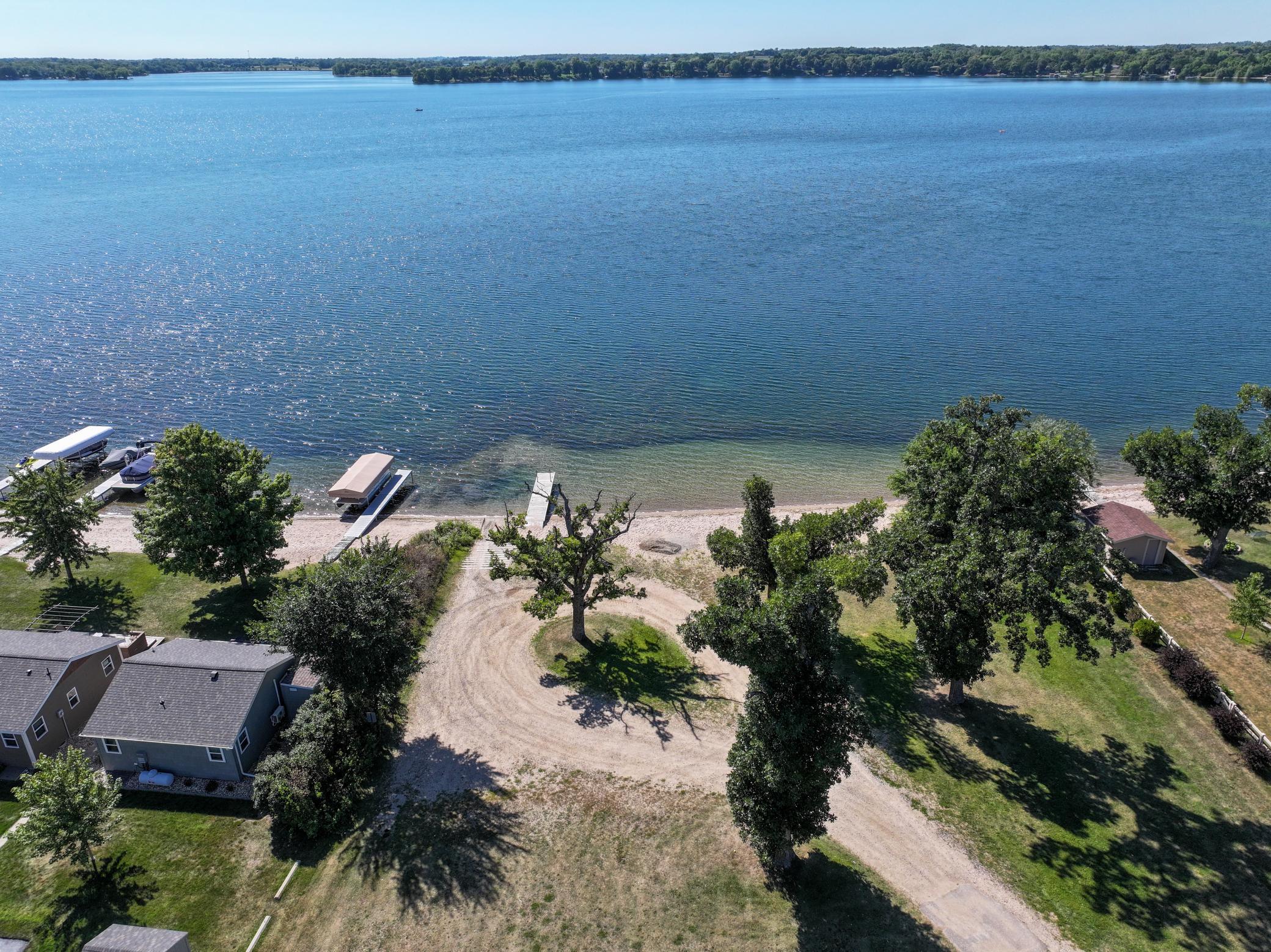 2003 single family home for sale at 1695 Sunset Access Road SE in Alexandria, MN — 3 bed, 2 bath (photo 47 of 50)