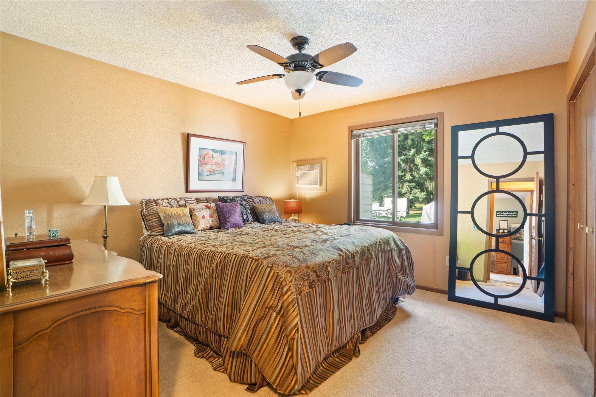 1991 townhouse for sale at 35457 Riverwood Court, Unit 62 in Crosslake, MN — 2 bed, 1 bath (photo 13 of 40)