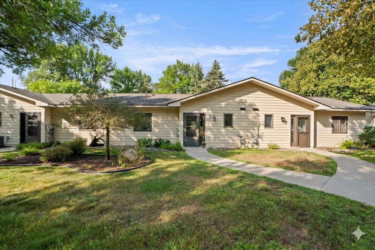 1991 townhouse for sale at 35457 Riverwood Court, Unit 62 in Crosslake, MN — 2 bed, 1 bath (photo 17 of 40)