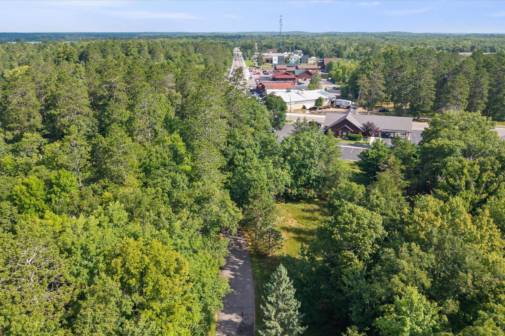 1991 townhouse for sale at 35457 Riverwood Court, Unit 62 in Crosslake, MN — 2 bed, 1 bath (photo 27 of 40)