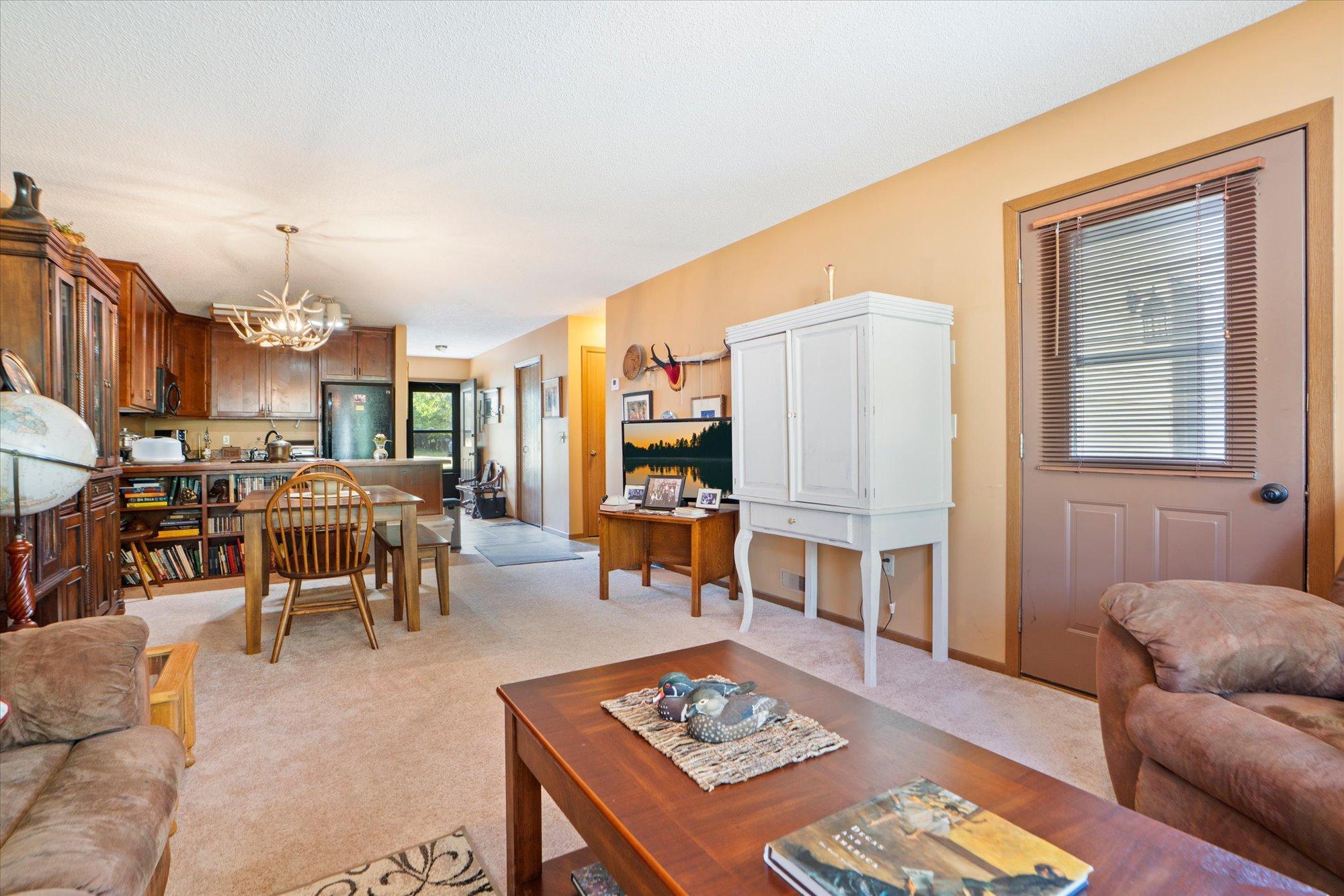 1991 townhouse for sale at 35457 Riverwood Court, Unit 62 in Crosslake, MN — 2 bed, 1 bath (photo 10 of 40)