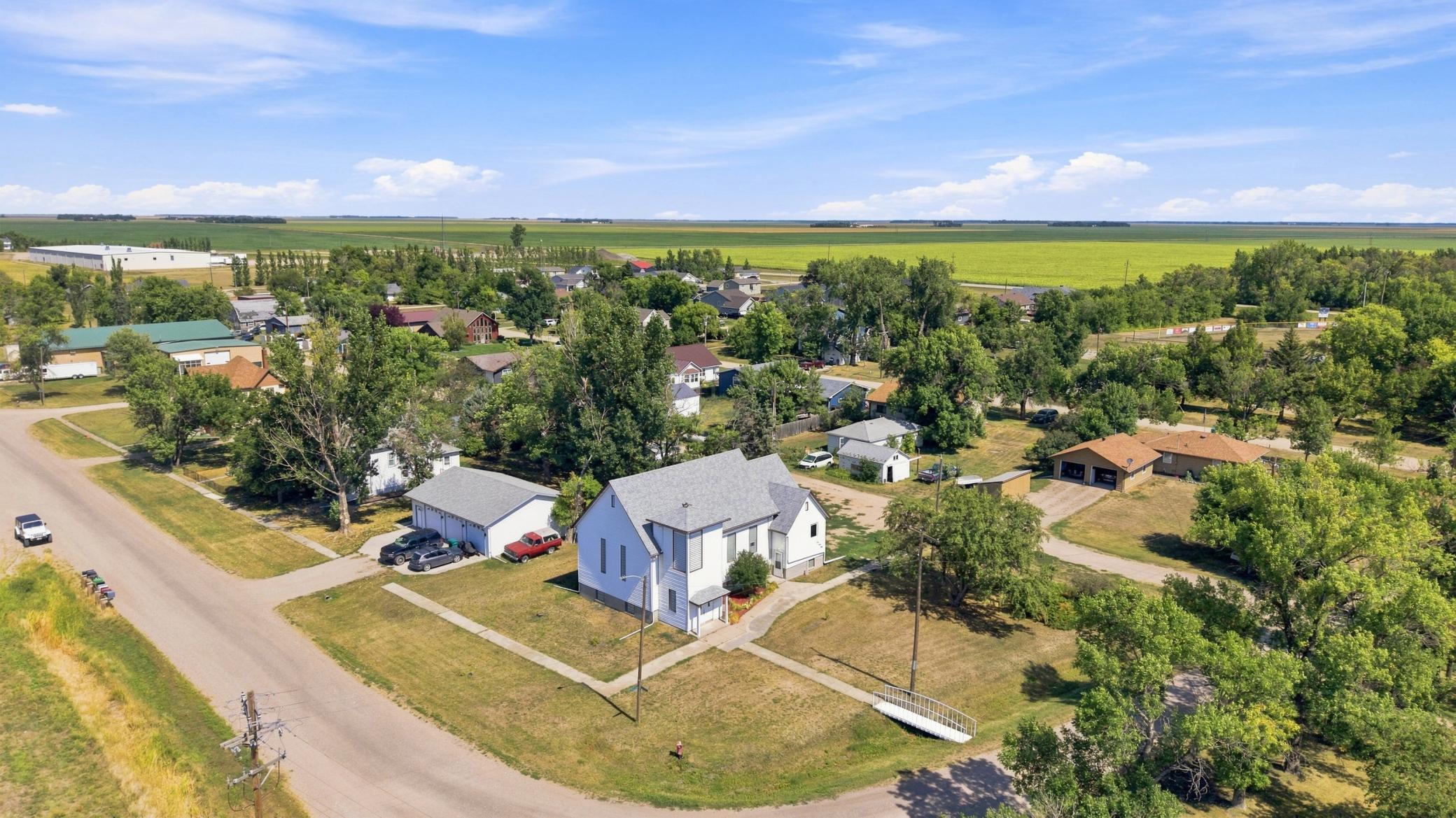 1960 single family home for sale at 639 Front Street in Gardner, ND — 1 bed, 1 bath (photo 24 of 25)