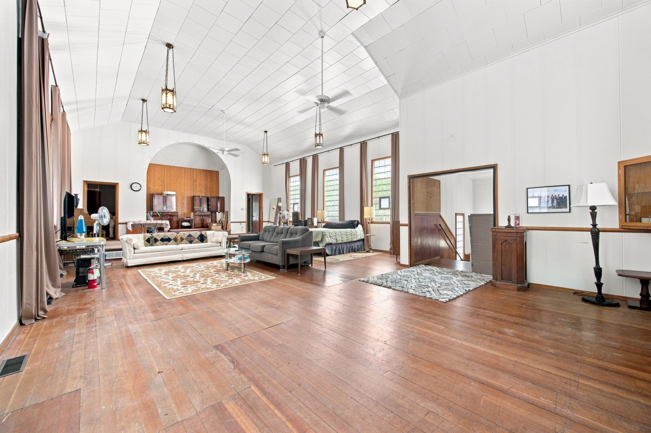 1960 single family home for sale at 639 Front Street in Gardner, ND — 1 bed, 1 bath (photo 5 of 25)