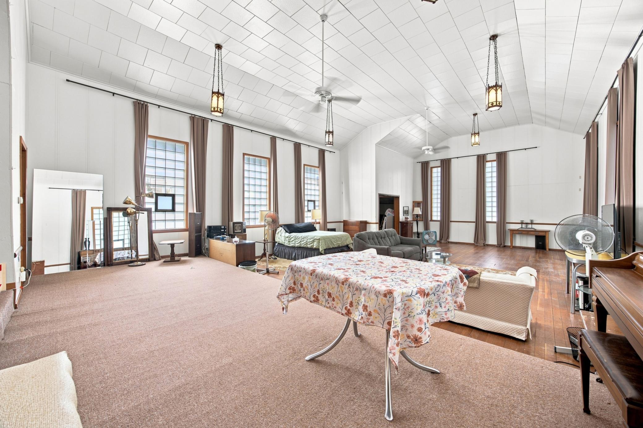 1960 single family home for sale at 639 Front Street in Gardner, ND — 1 bed, 1 bath (photo 6 of 25)