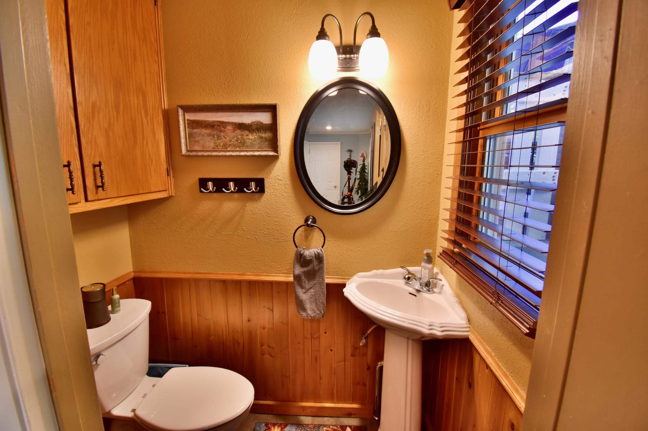 1958 single family home for sale at 800 Bryant Street in Alexandria, MN — 4 bed, 3 bath (photo 24 of 73)