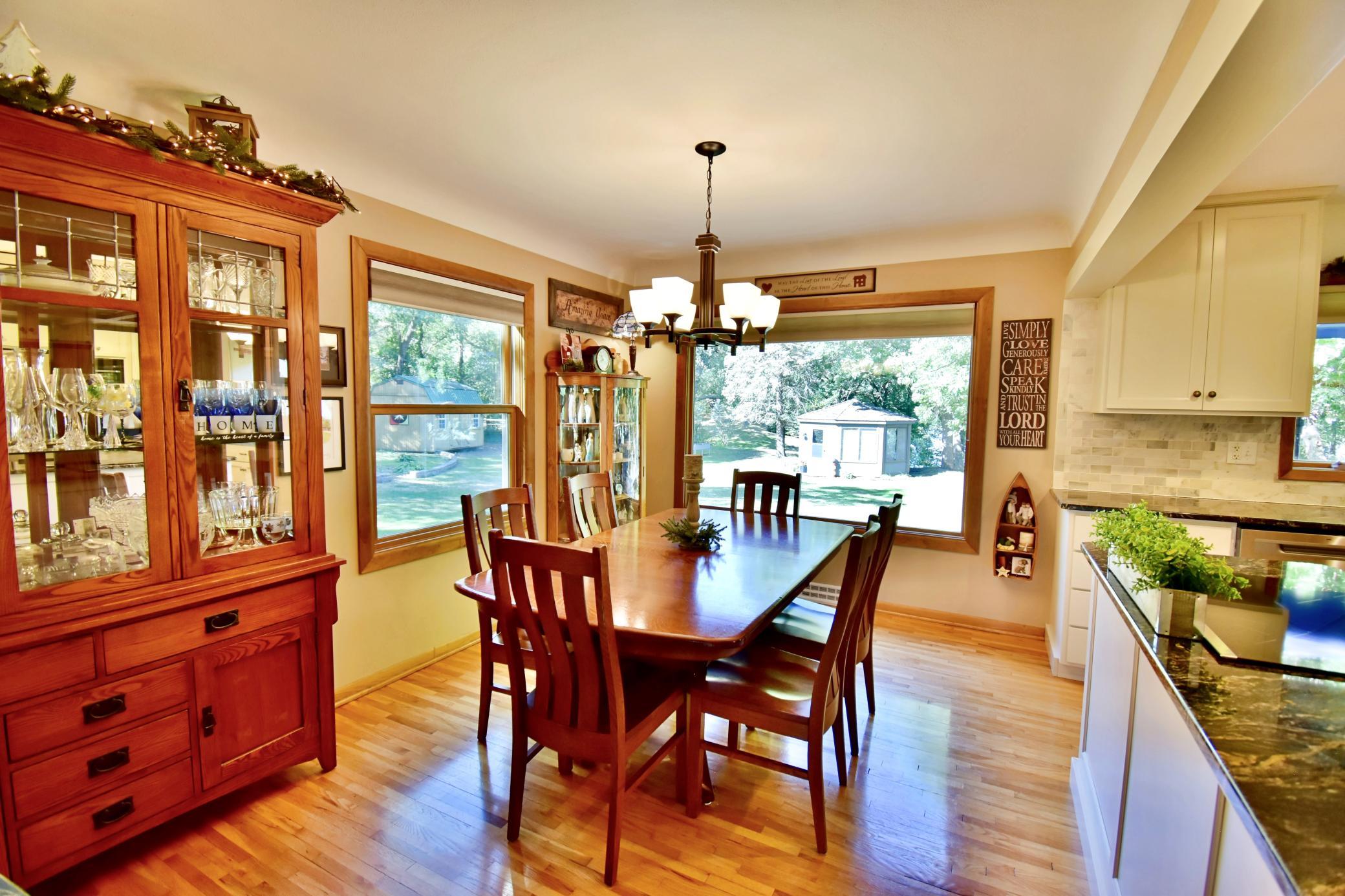 1958 single family home for sale at 800 Bryant Street in Alexandria, MN — 4 bed, 3 bath (photo 7 of 73)