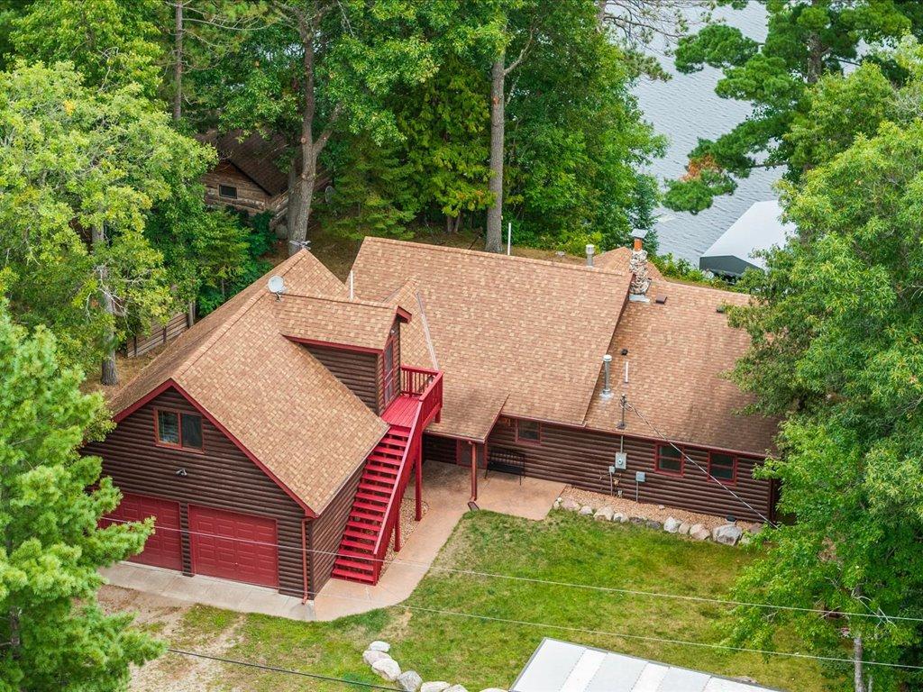 2001 single family home for sale at 49562 202nd Place in McGregor, MN — 3 bed, 3 bath (photo 2 of 41)