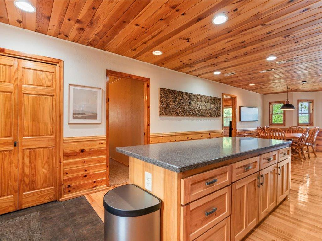 2001 single family home for sale at 49562 202nd Place in McGregor, MN — 3 bed, 3 bath (photo 16 of 41)