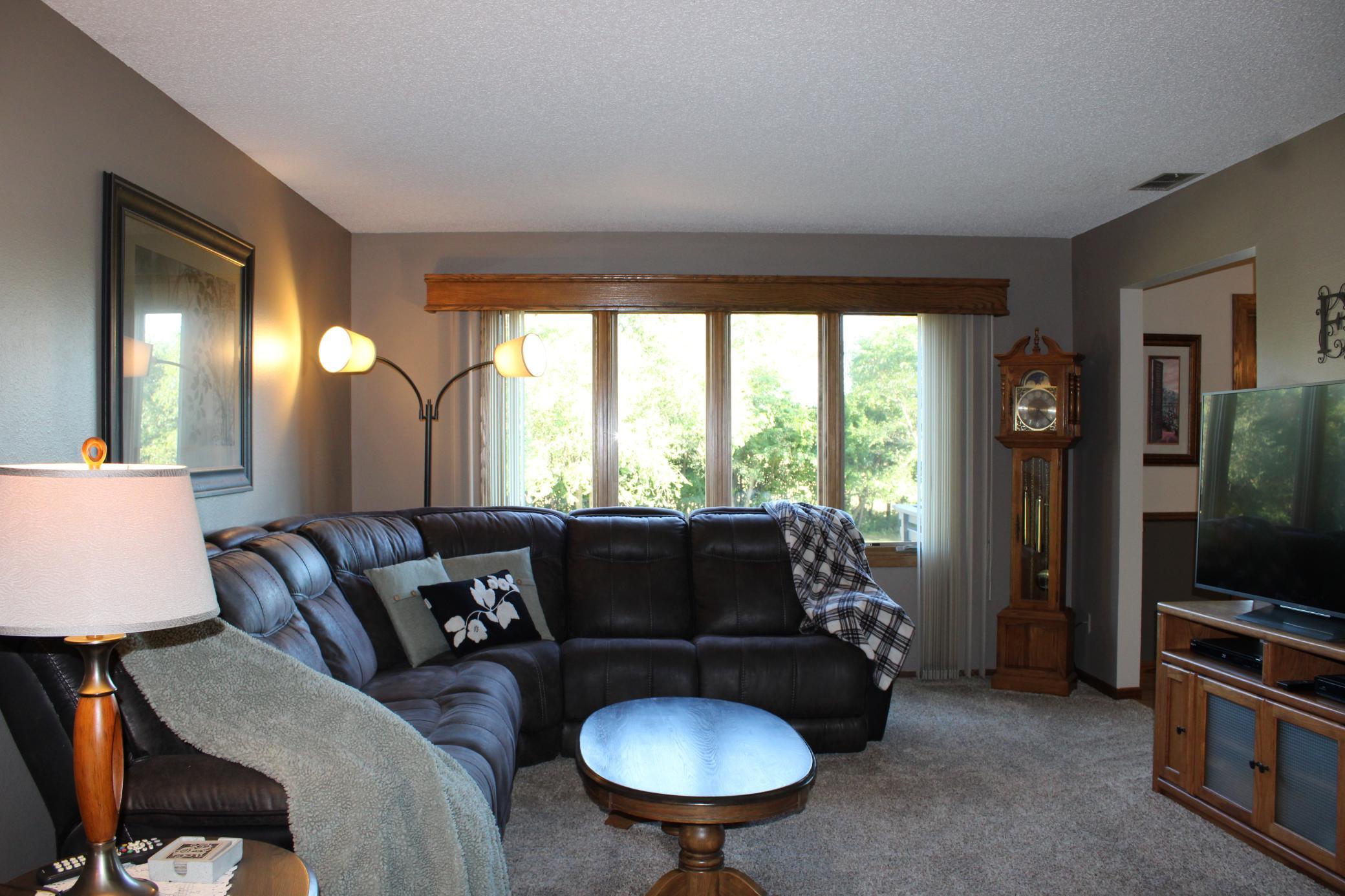 1977 single family home for sale at 14372 Riverbend Trail in Thief River Falls, MN — 4 bed, 2 bath (photo 11 of 44)