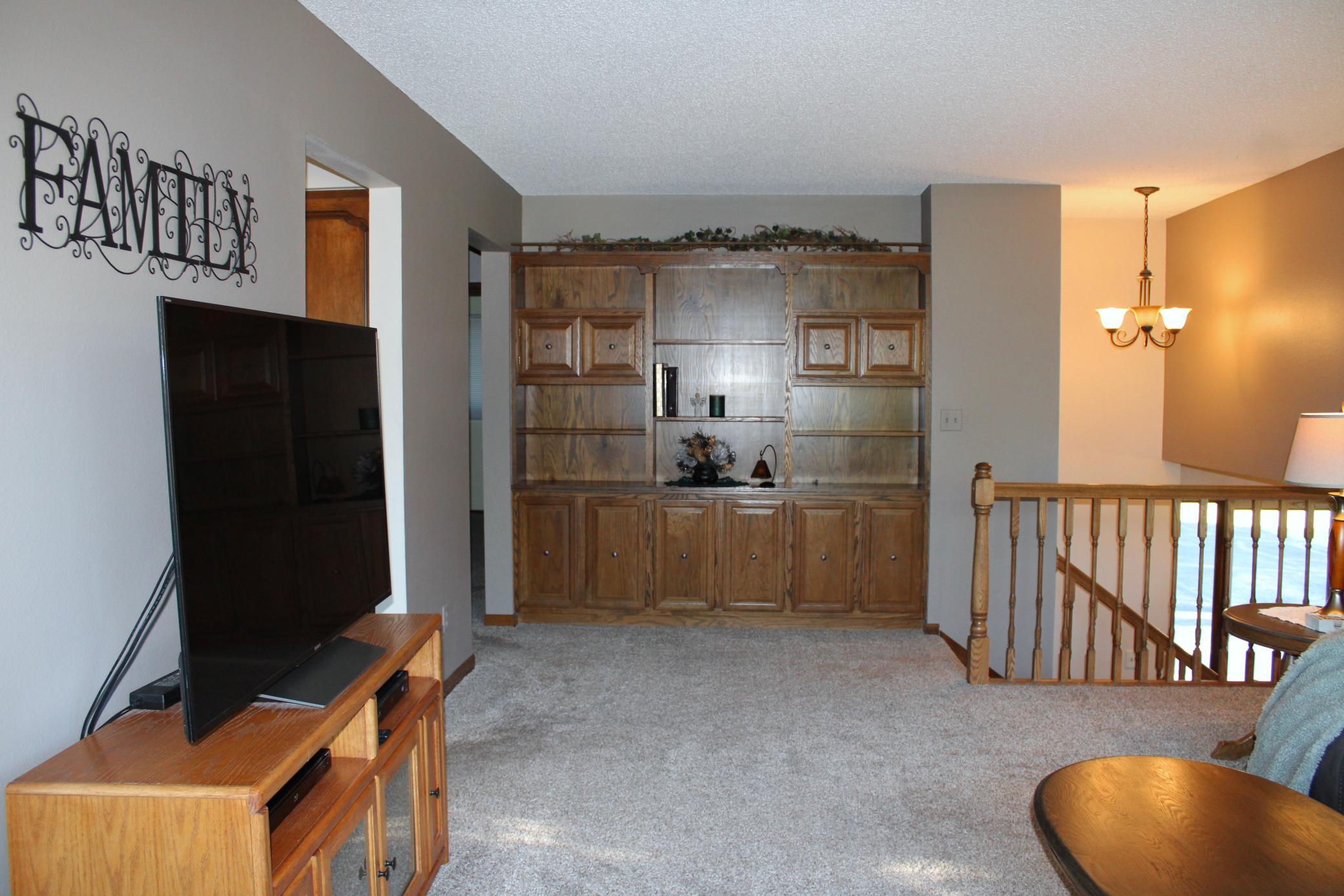 1977 single family home for sale at 14372 Riverbend Trail in Thief River Falls, MN — 4 bed, 2 bath (photo 12 of 44)