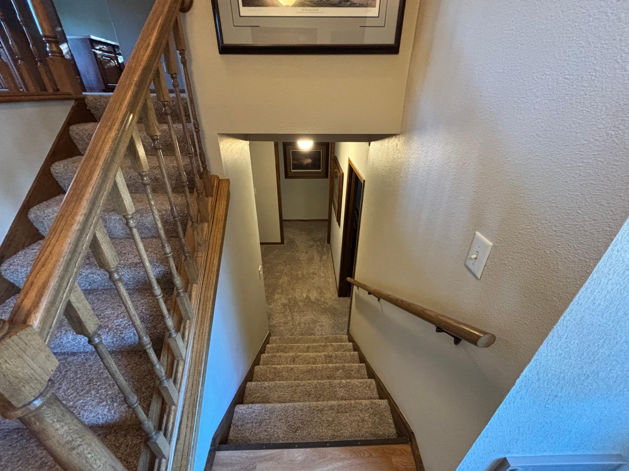 1977 single family home for sale at 14372 Riverbend Trail in Thief River Falls, MN — 4 bed, 2 bath (photo 29 of 44)