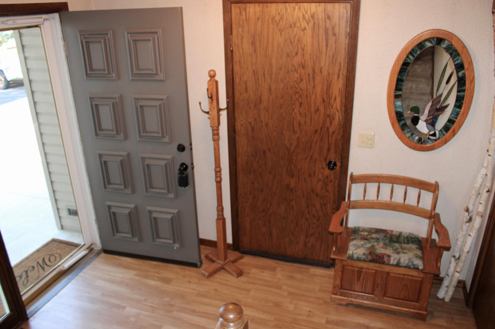 1977 single family home for sale at 14372 Riverbend Trail in Thief River Falls, MN — 4 bed, 2 bath (photo 9 of 44)