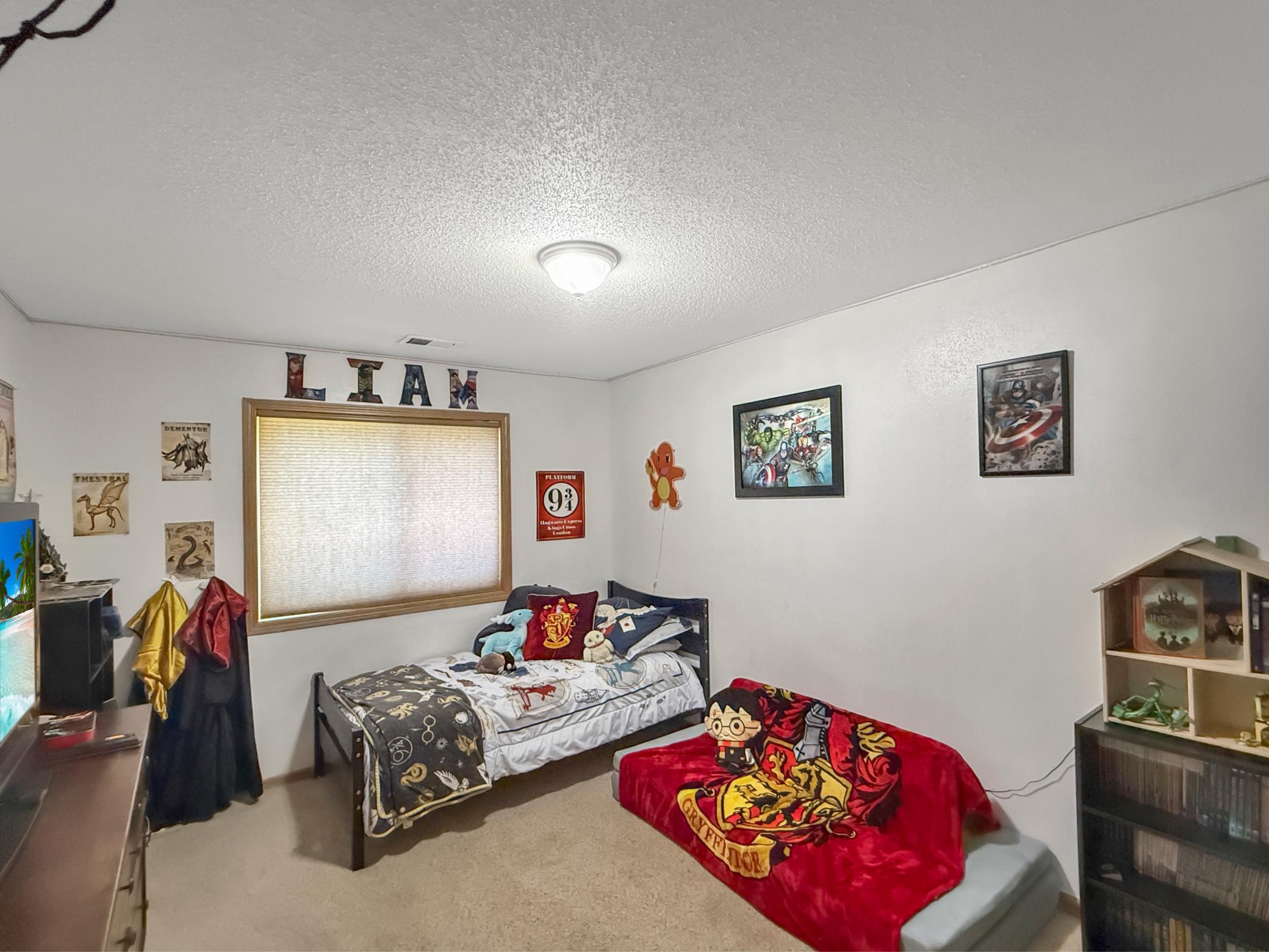 2005 single family home for sale at 105 Walborg Avenue NE in Bemidji, MN — 4 bed, 2 bath (photo 17 of 18)
