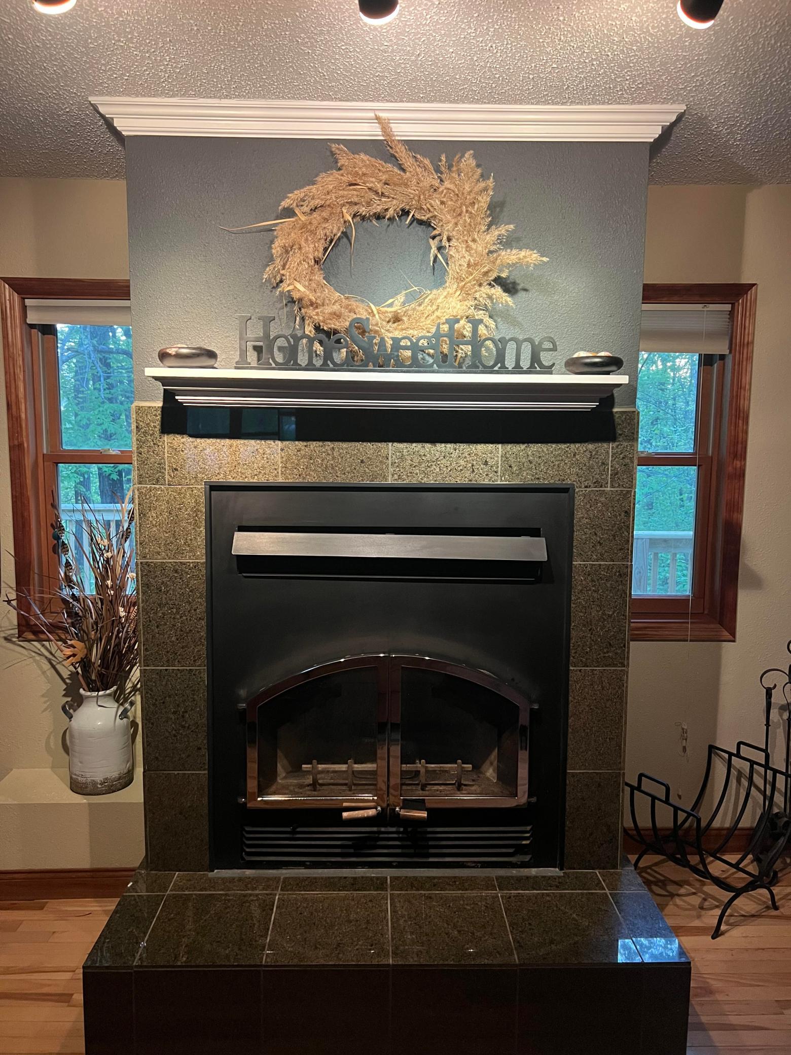 1978 single family home for sale at 44011 W Paul Lake Drive in Perham, MN — 4 bed, 3 bath (photo 8 of 14)
